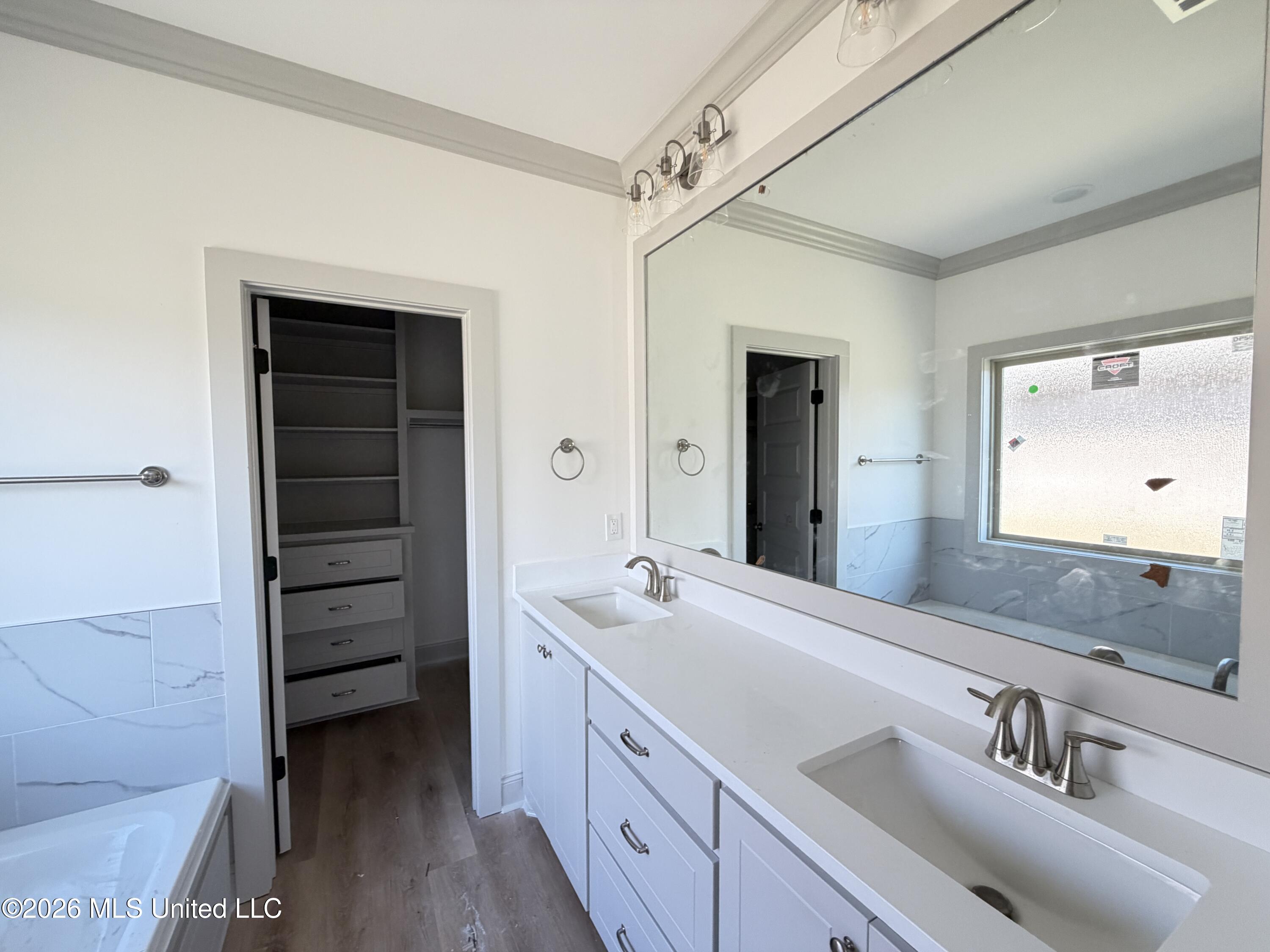 150 Stapleton Drive Property Photo 19