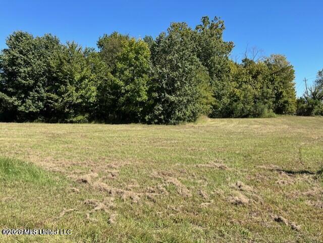 10 Airways Boulevard Property Photo 3