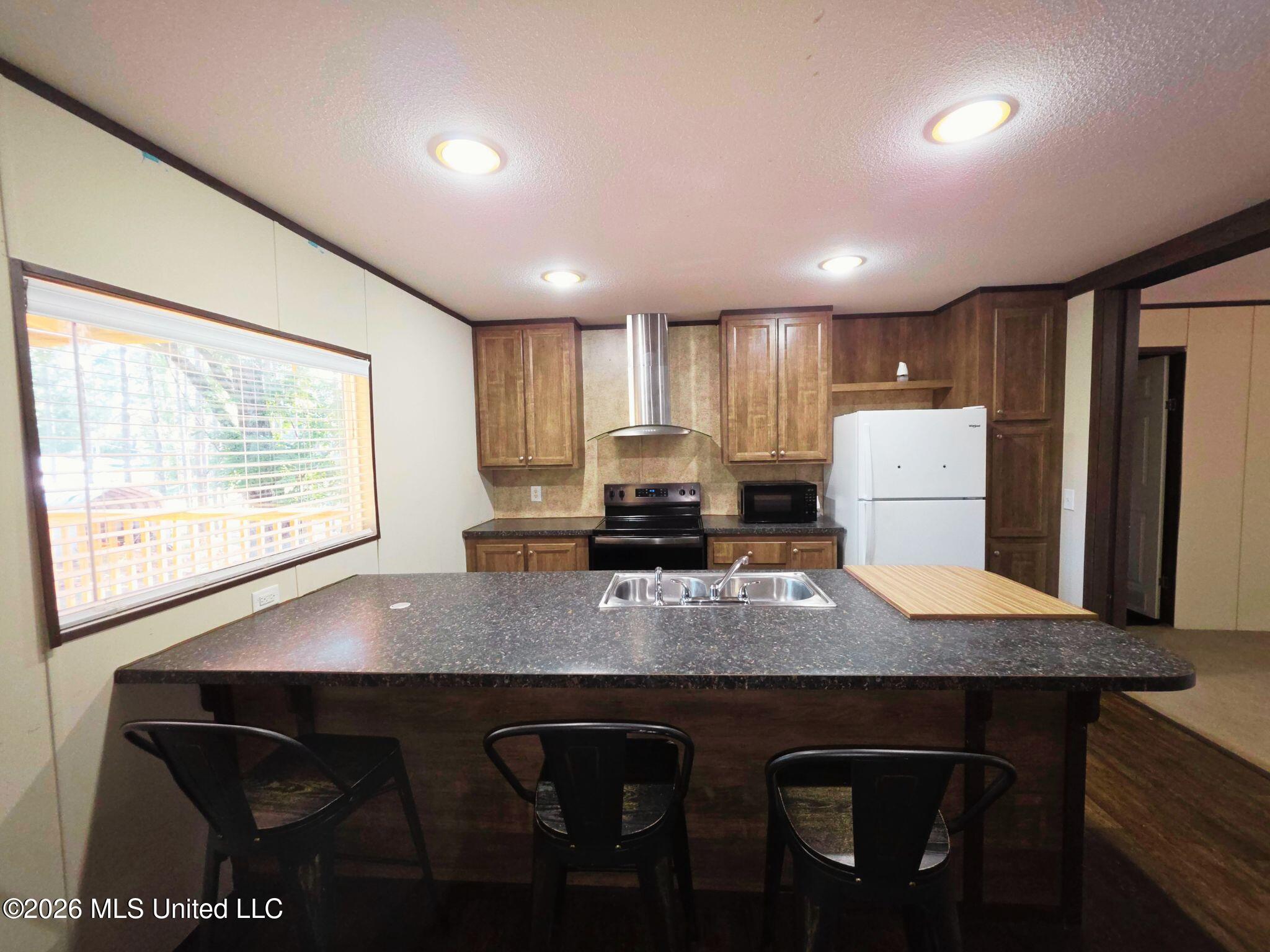 160 Crowder Creek Road Property Photo 6