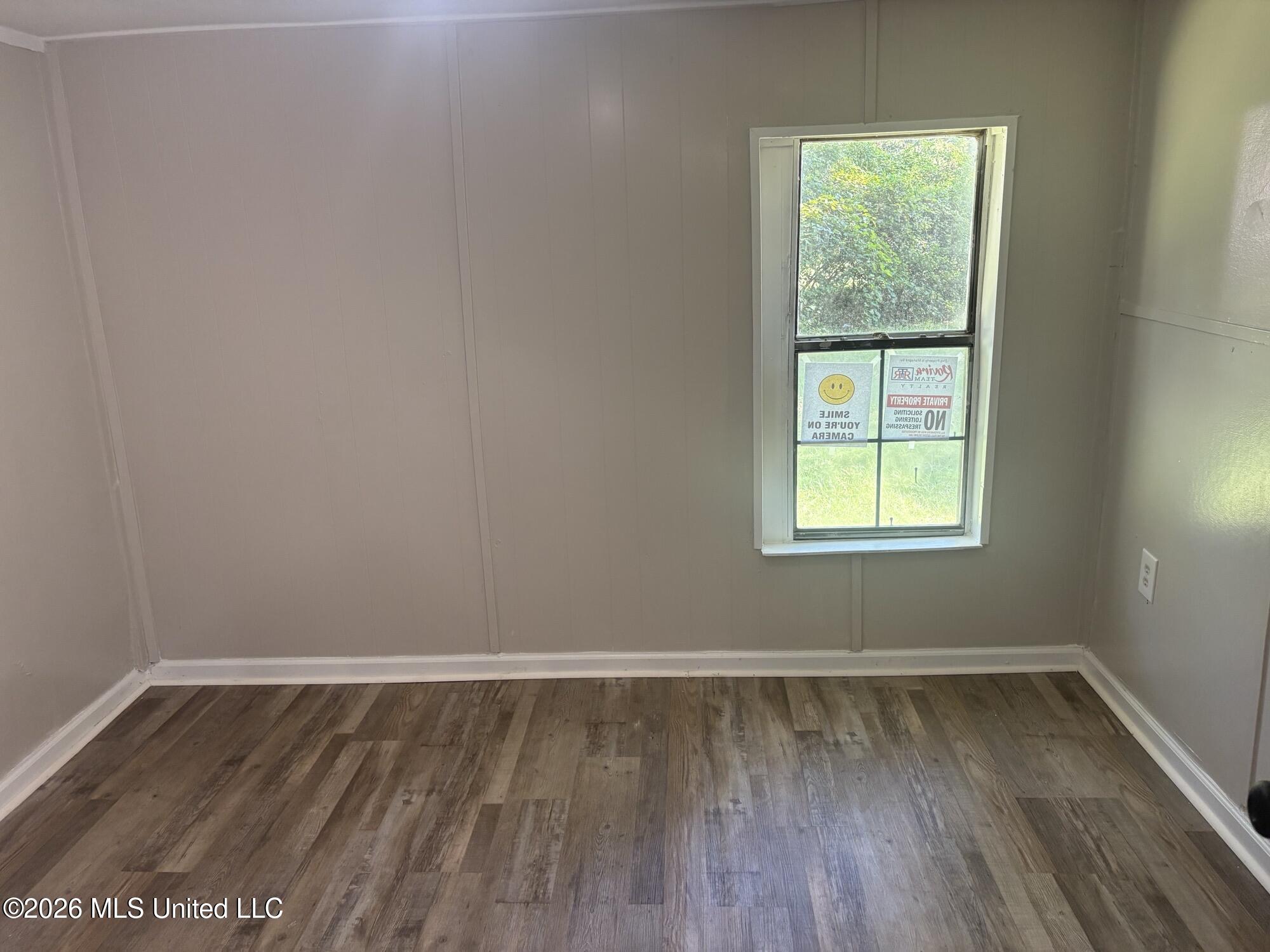 4607 Briggs Street Property Photo 8