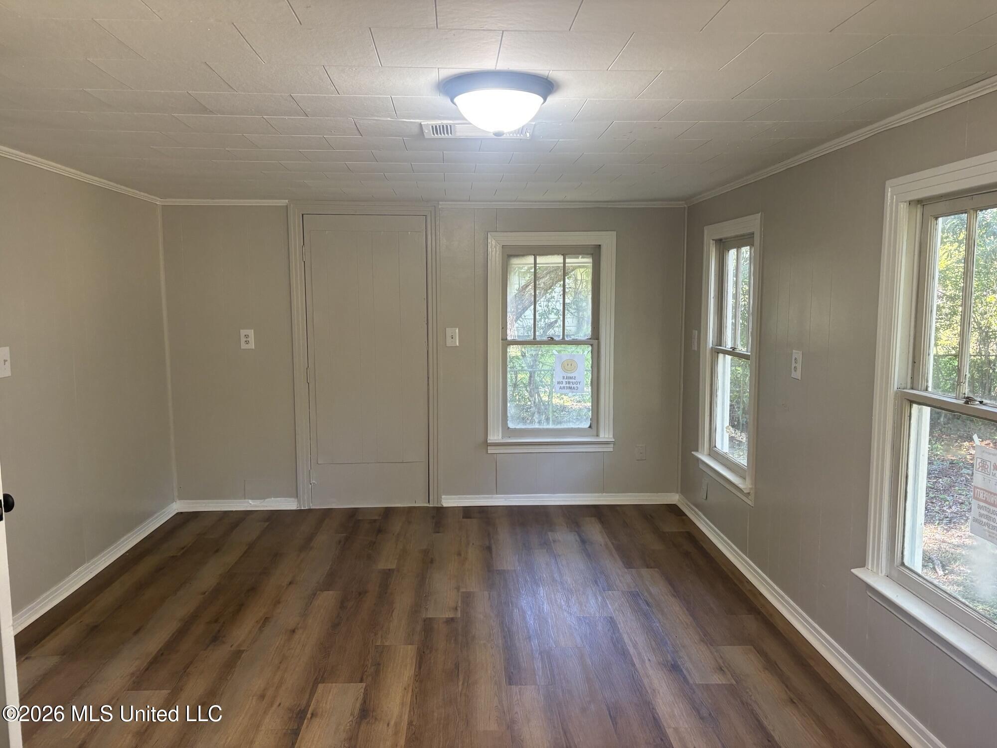 4607 Briggs Street Property Photo 13