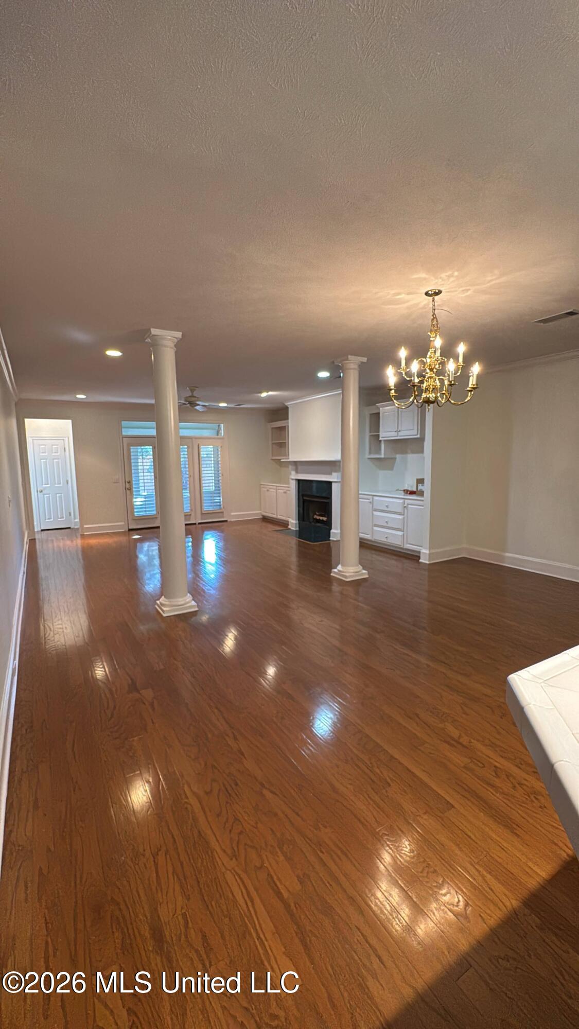 306 Colony Ridge Court Property Photo 2