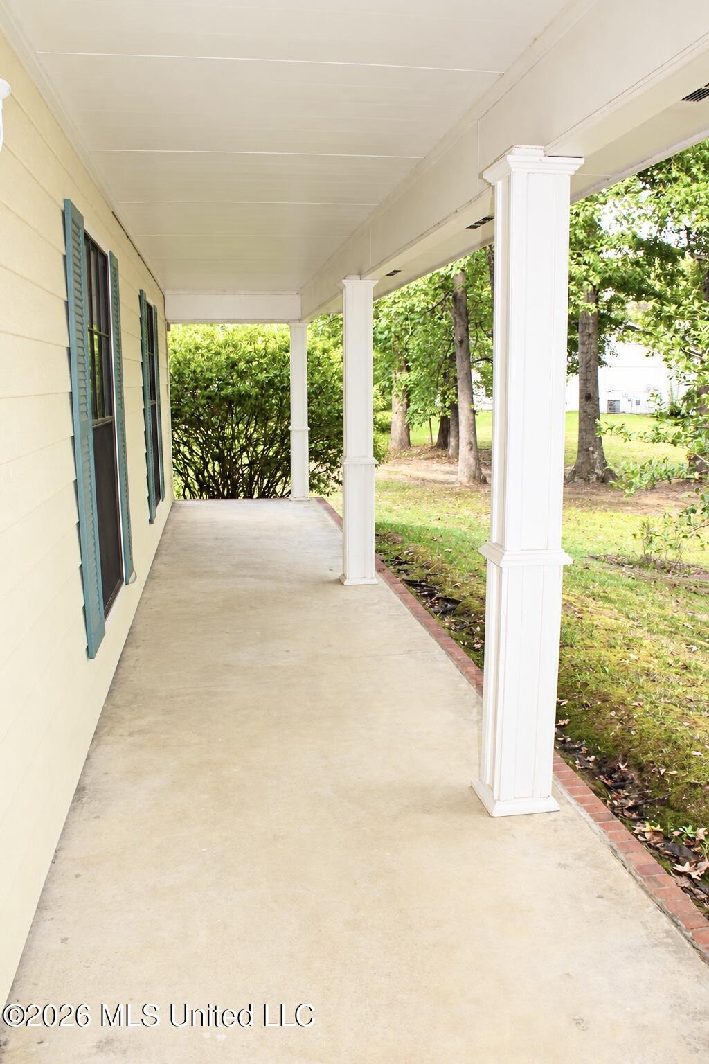 304 Pebblecreek Road Property Photo 8