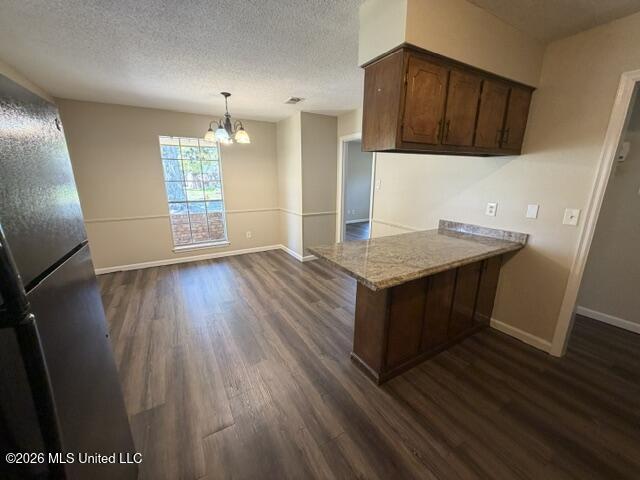 2136 Baywood Drive Property Photo 2