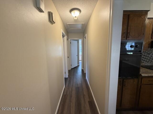 2136 Baywood Drive Property Photo 5