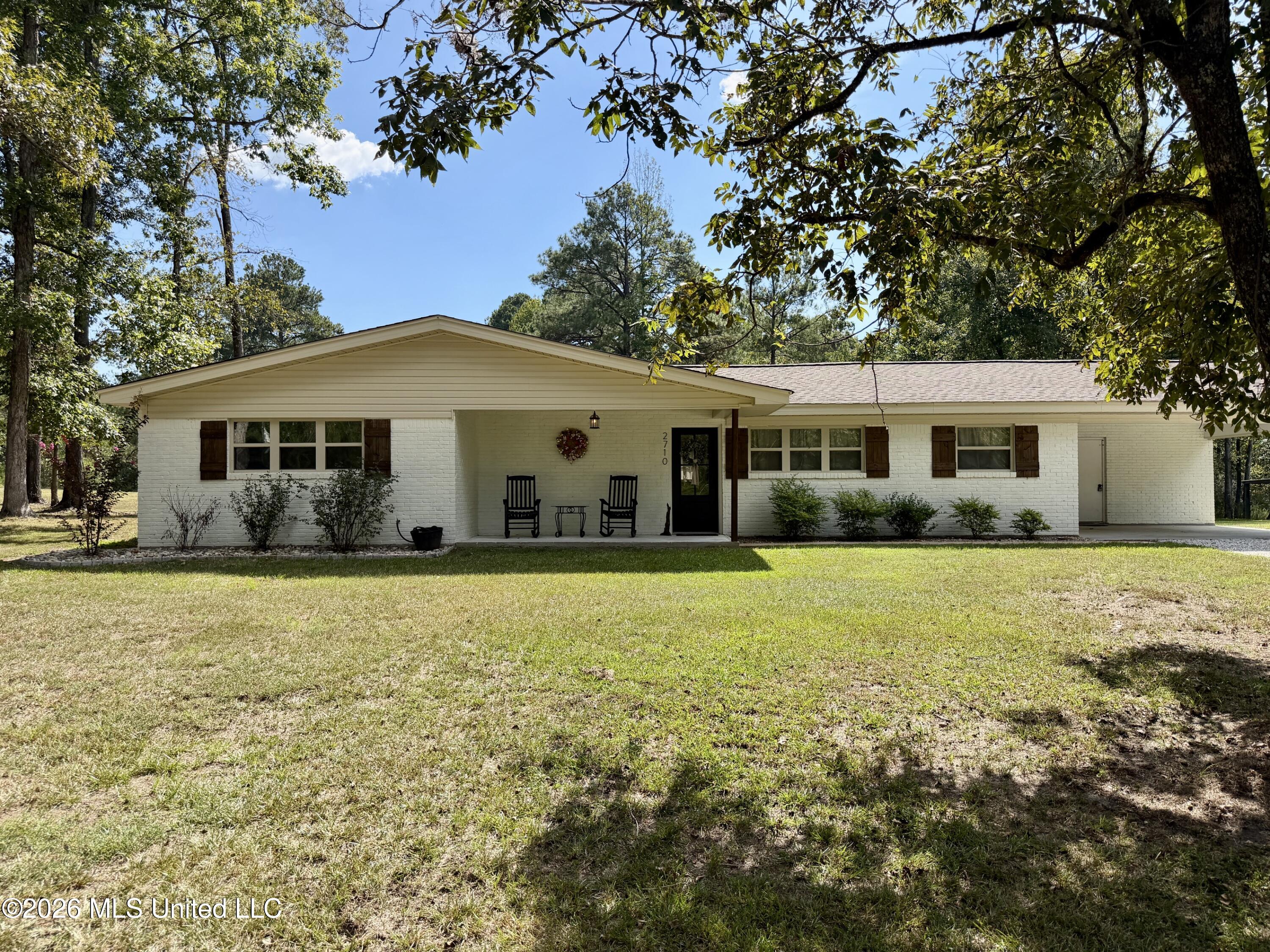 2710 Simpson Hwy 469 Property Photo 1