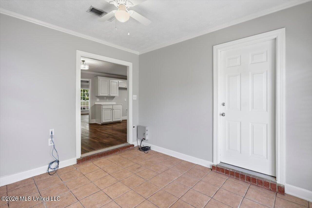 102 Harvest Cove Property Photo 14