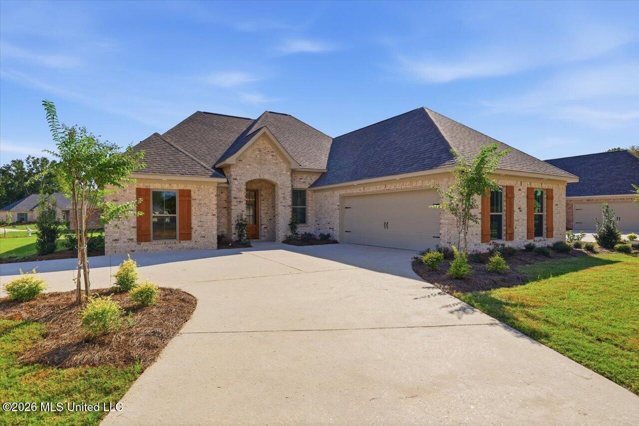 311 Brookfield Circle Property Photo 1