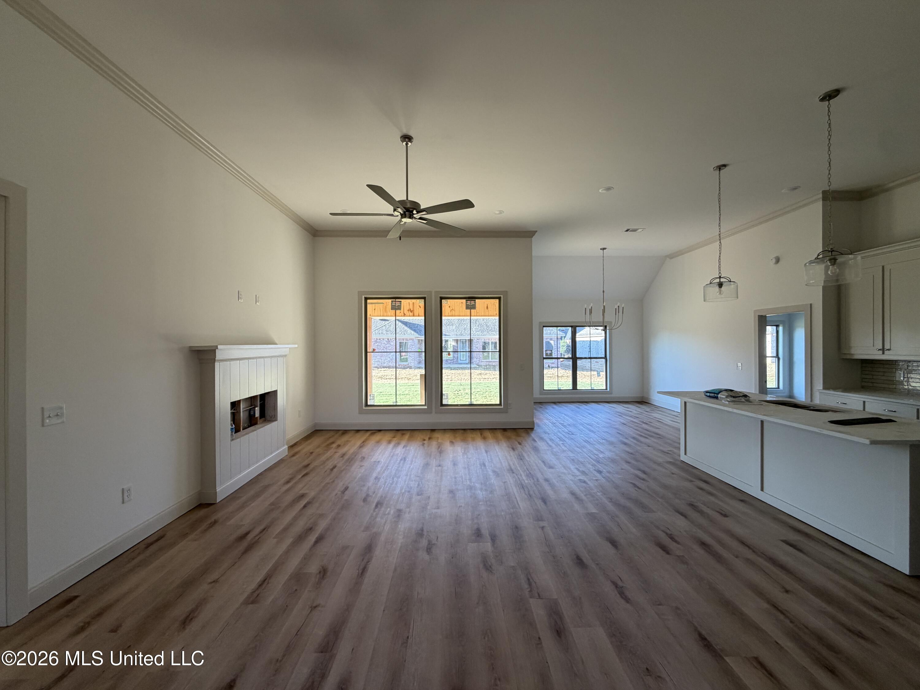 311 Brookfield Circle Property Photo 2