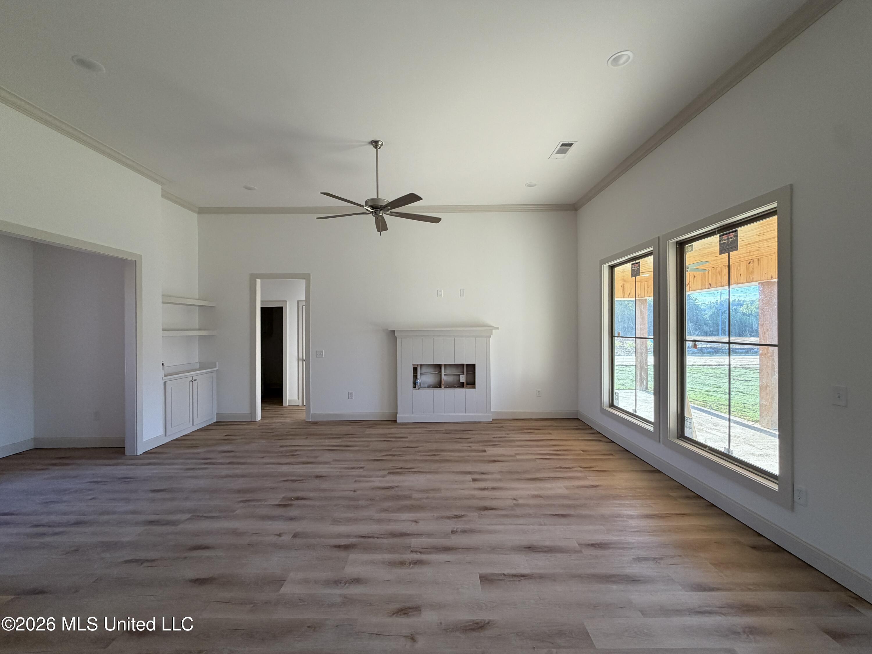 311 Brookfield Circle Property Photo 6