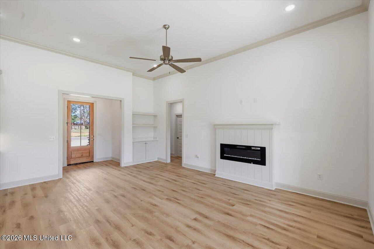 311 Brookfield Circle Property Photo 8