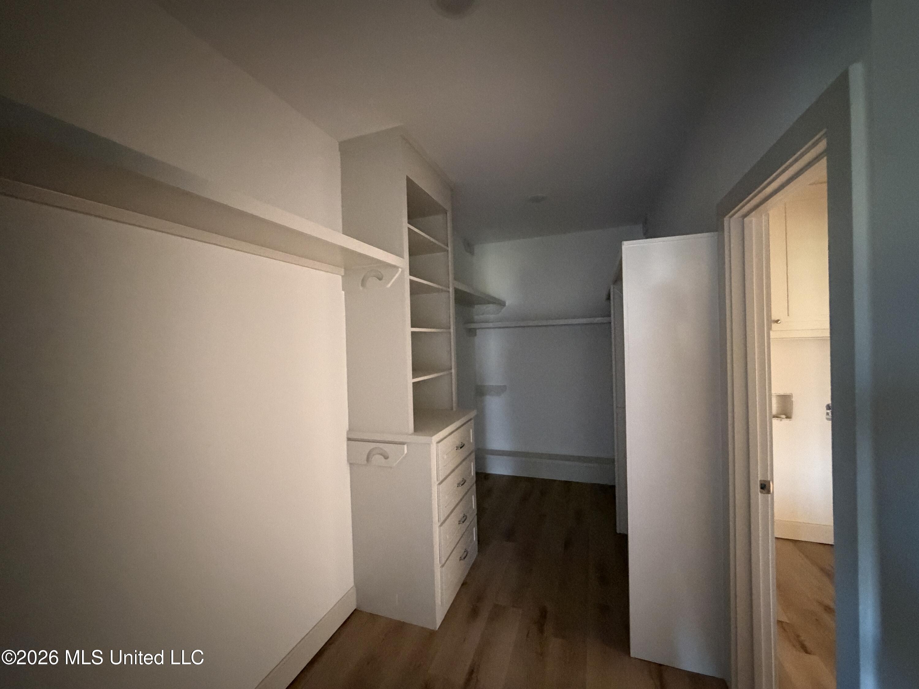 311 Brookfield Circle Property Photo 14