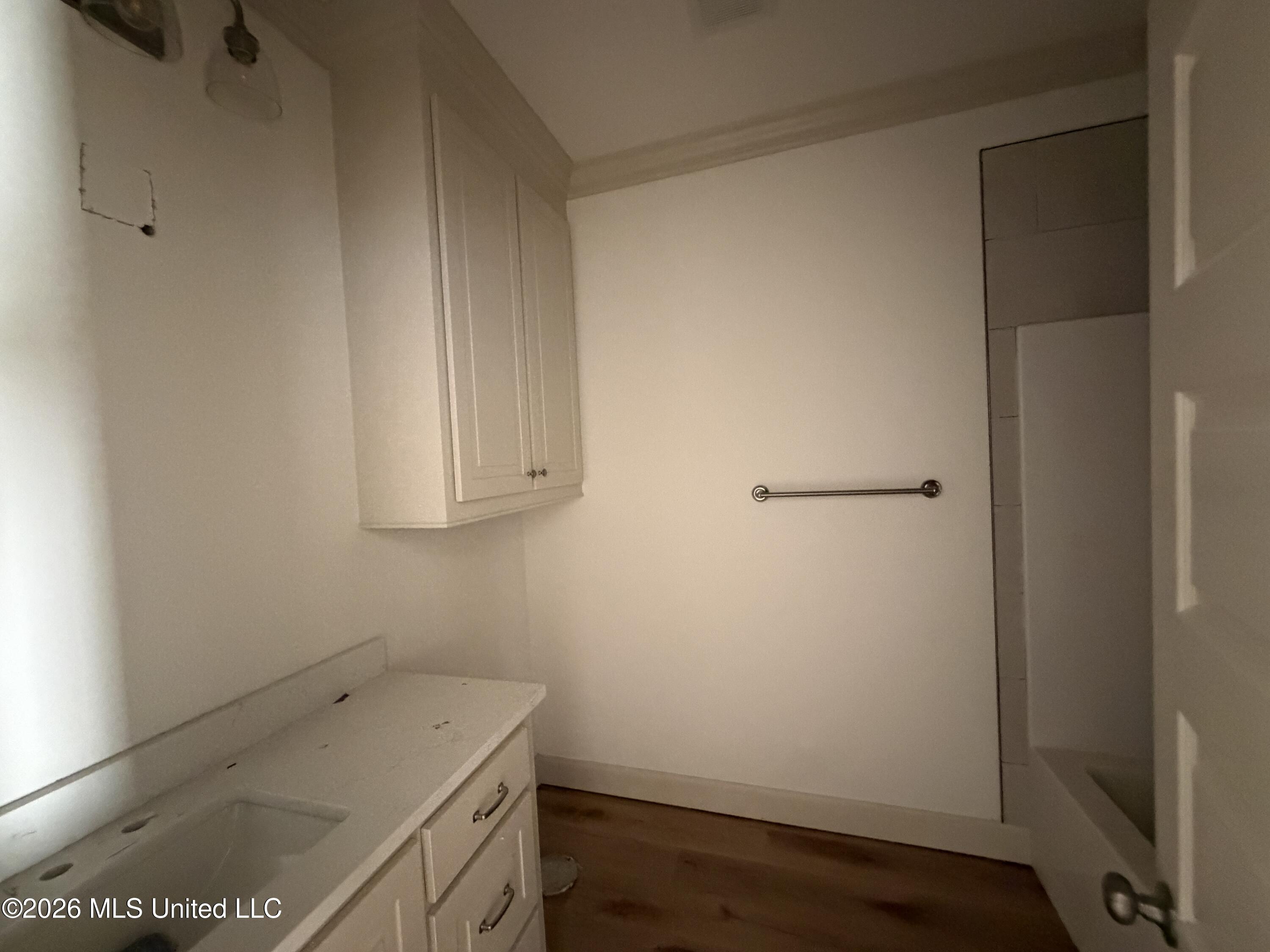 311 Brookfield Circle Property Photo 18