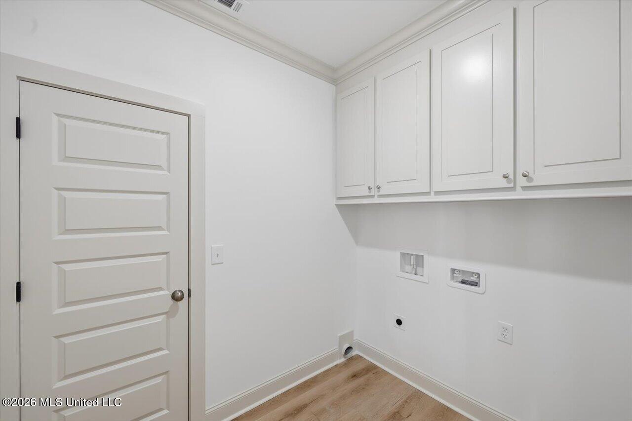 311 Brookfield Circle Property Photo 21