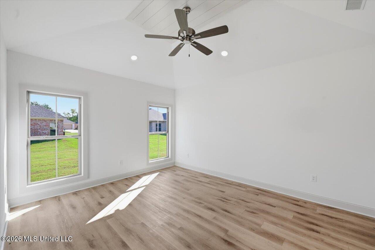 311 Brookfield Circle Property Photo 22