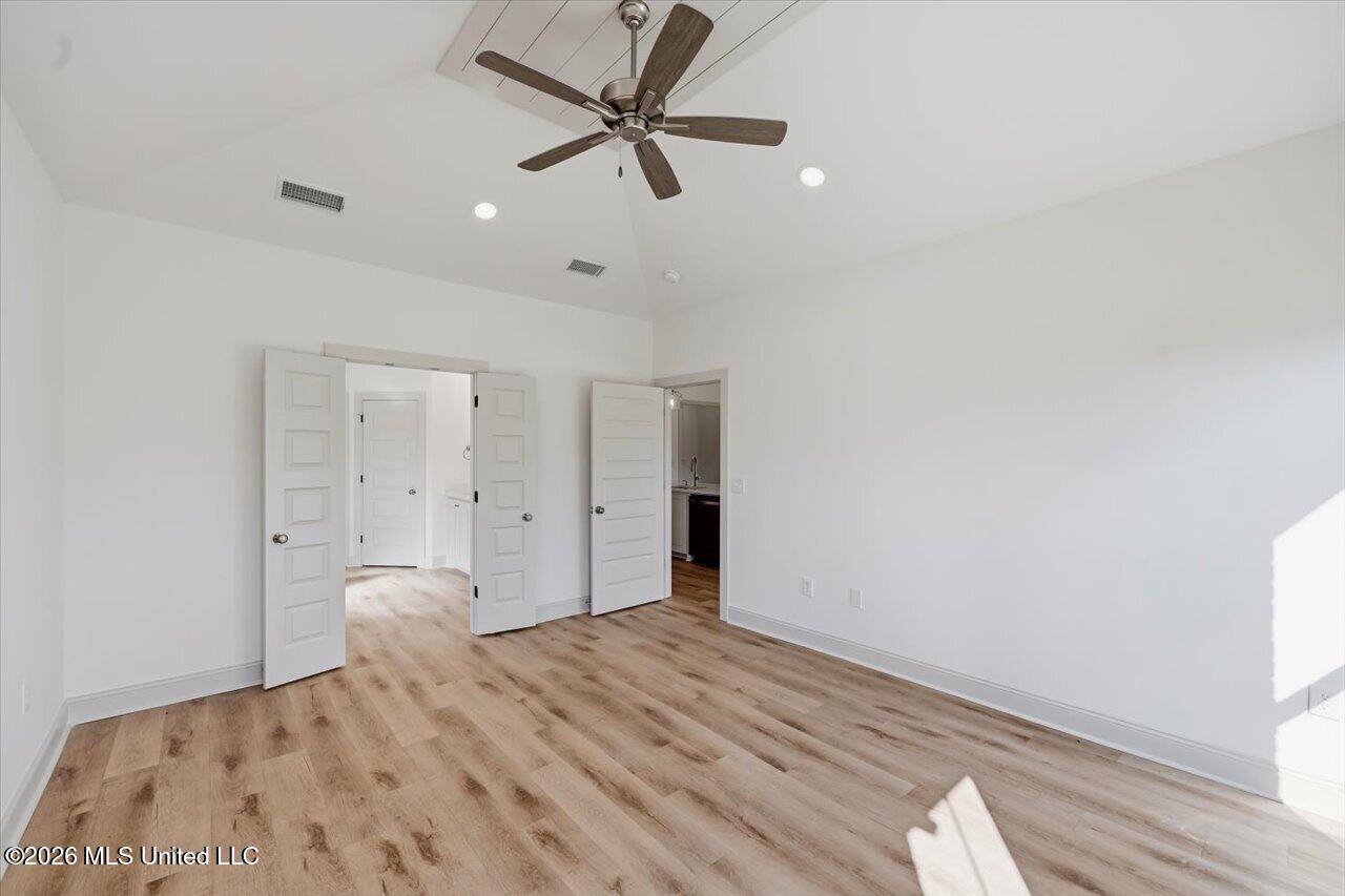 311 Brookfield Circle Property Photo 23