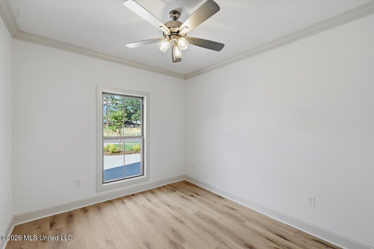 311 Brookfield Circle Property Photo 28