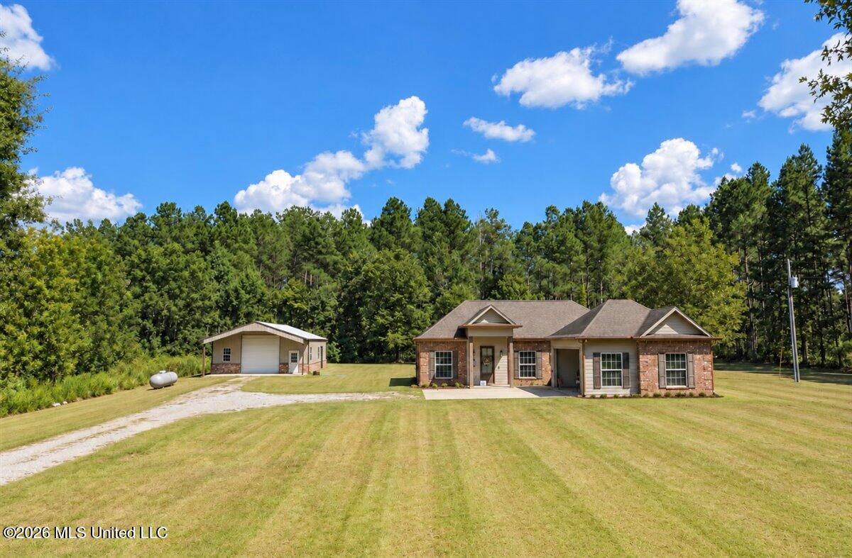 3311 Mississippi 21 Property Photo 1