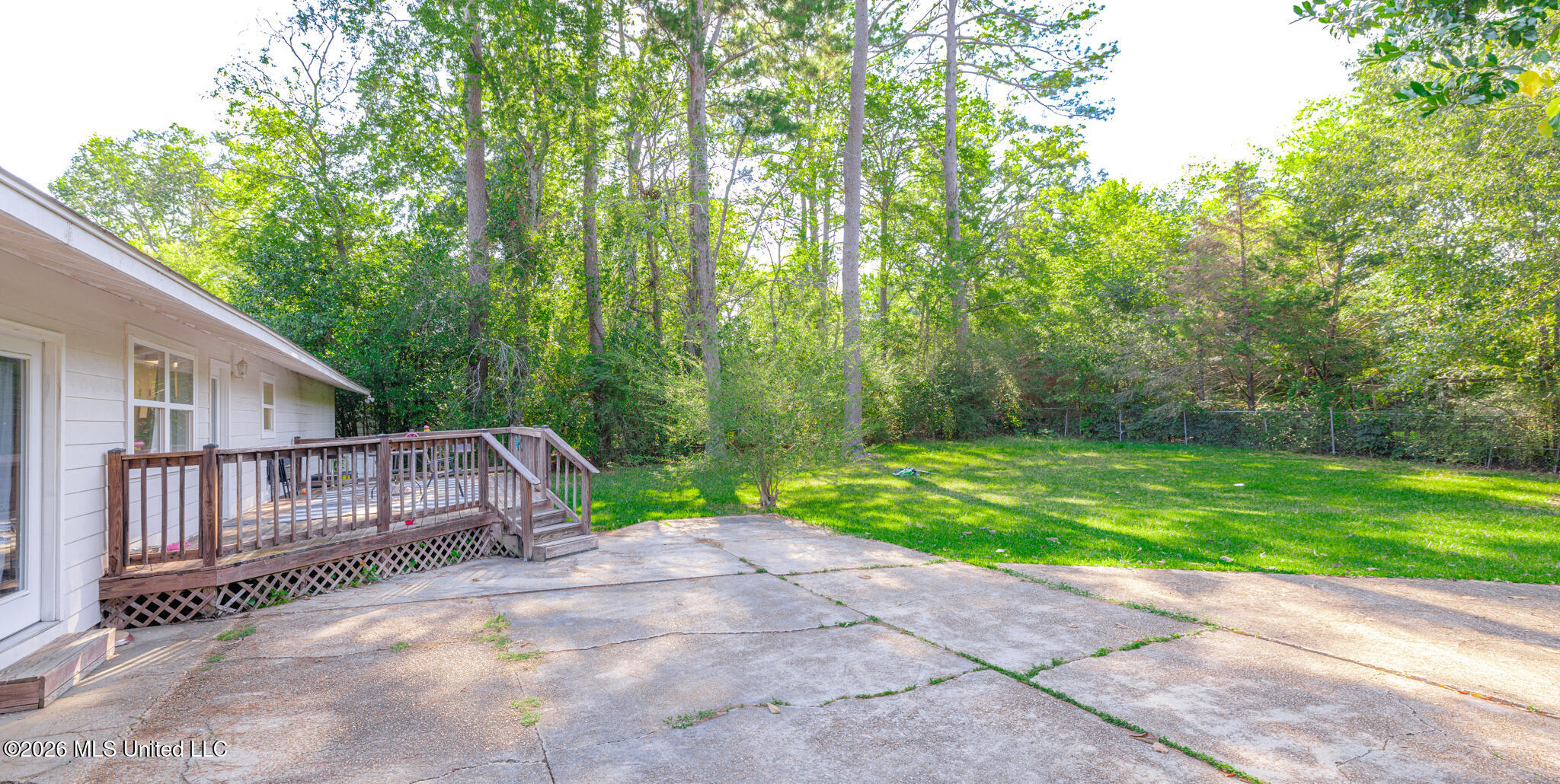 1611 Kent Avenue Property Photo 6
