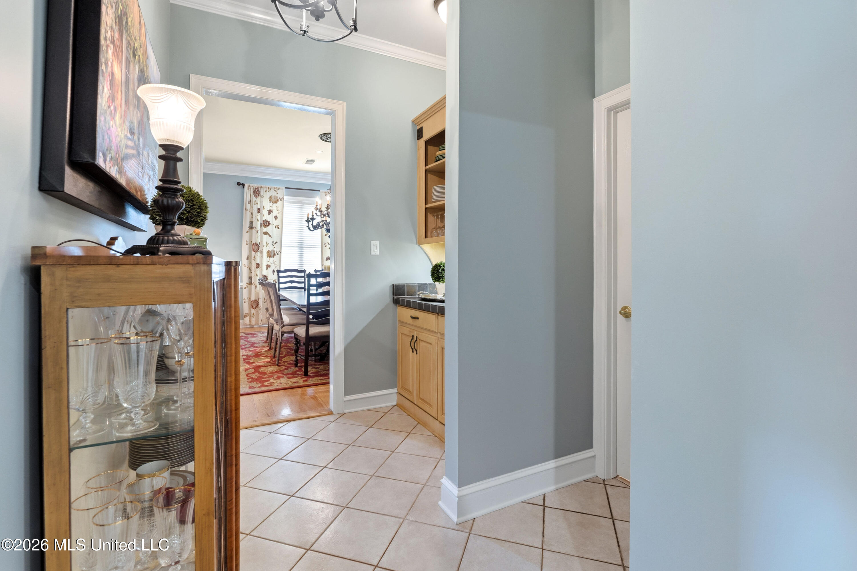 8209 Longwood Drive Property Photo 17