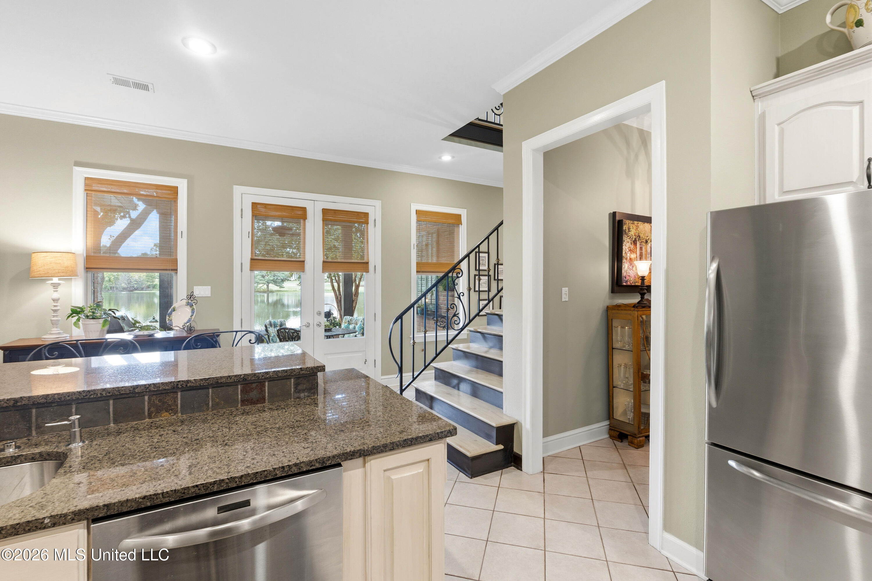 8209 Longwood Drive Property Photo 25