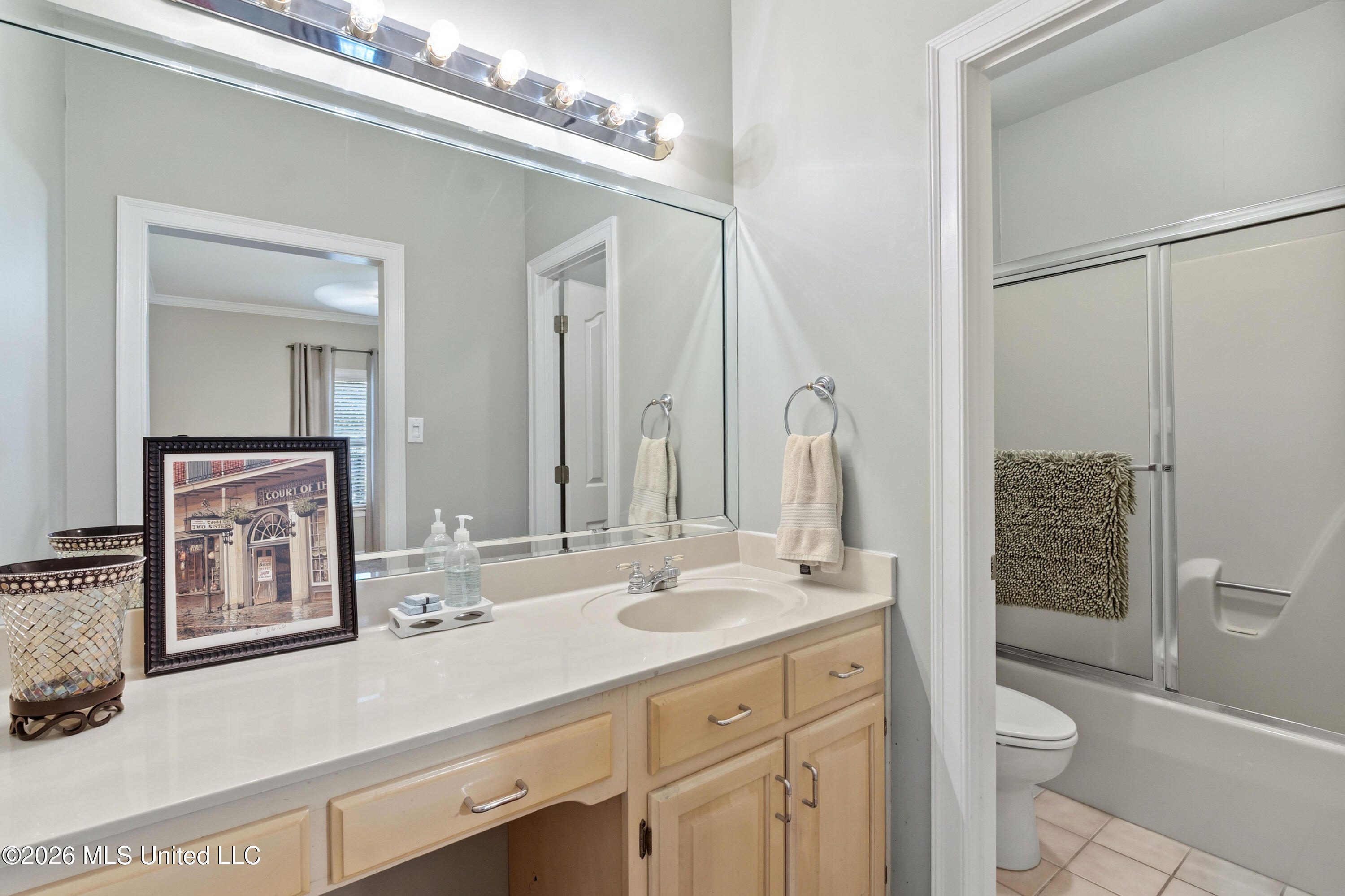 8209 Longwood Drive Property Photo 58