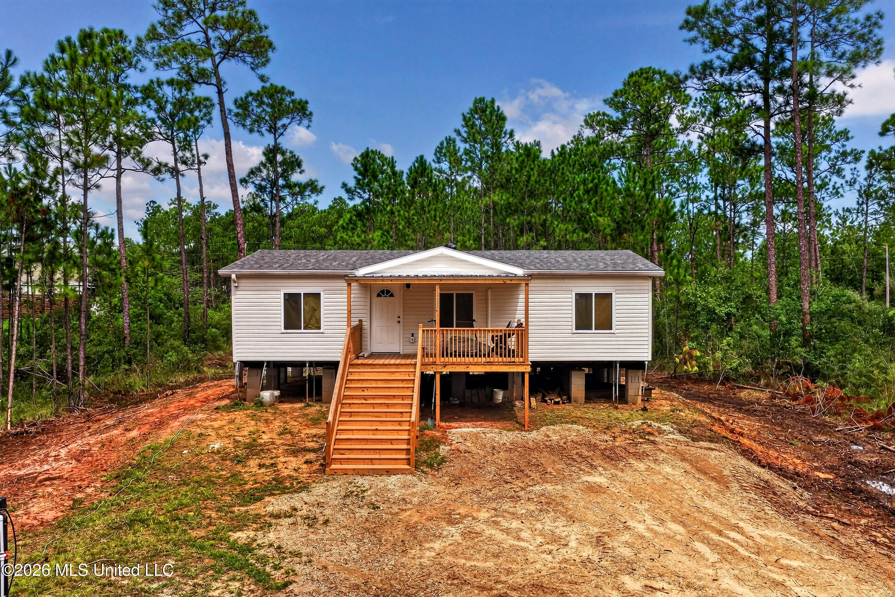 5053 W Swallow Lane Property Photo 1