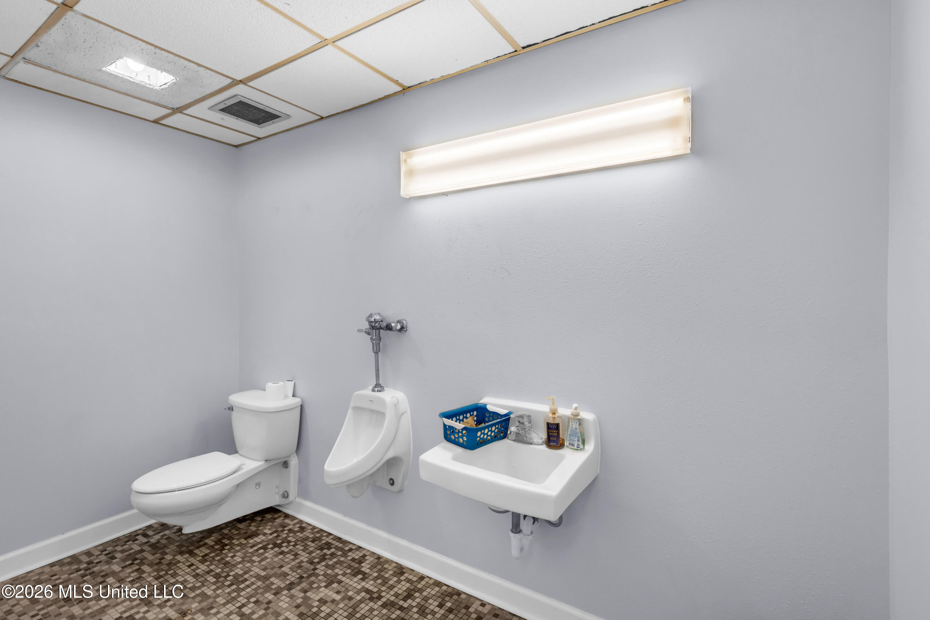 2308 Old Mobile Avenue Property Photo 54