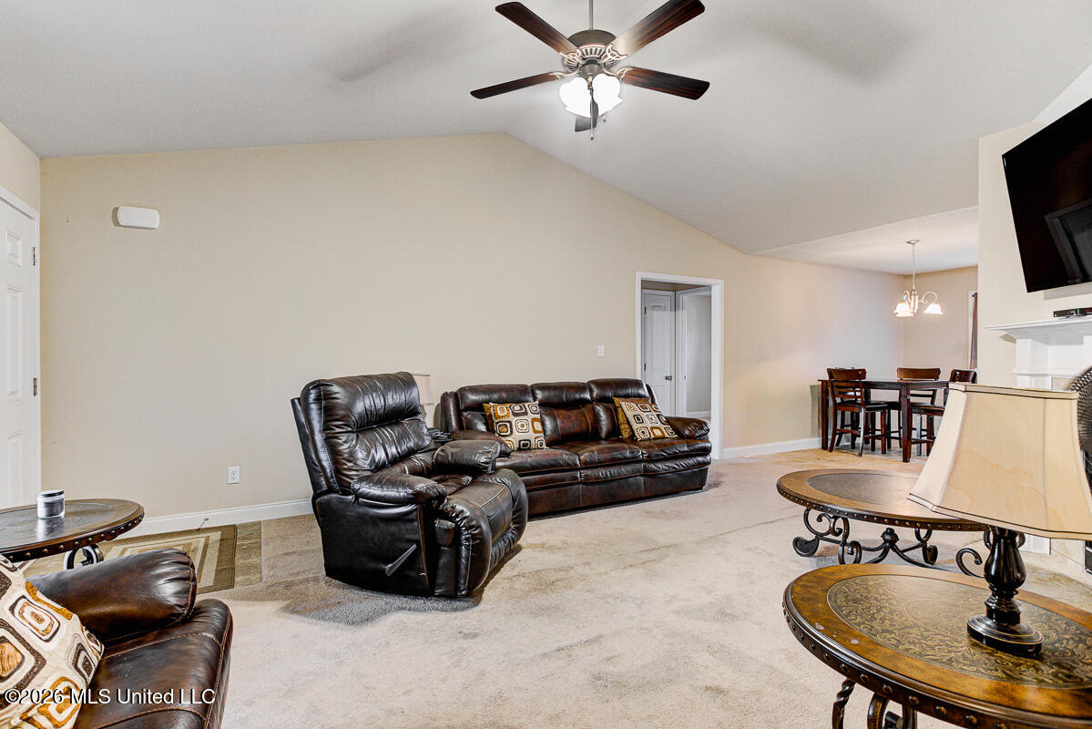8710 Kimberly Dawn Drive Property Photo 5