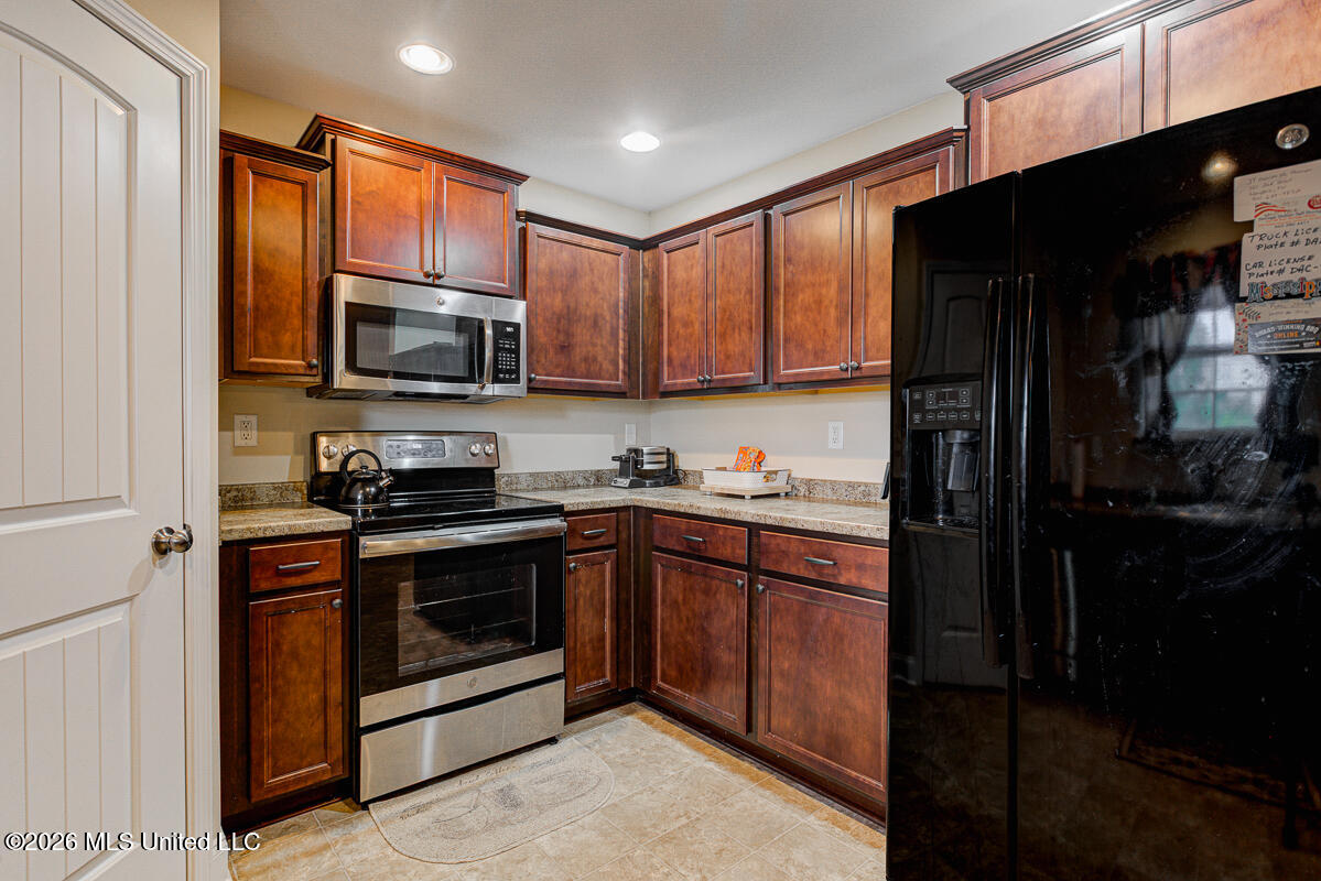 8710 Kimberly Dawn Drive Property Photo 8