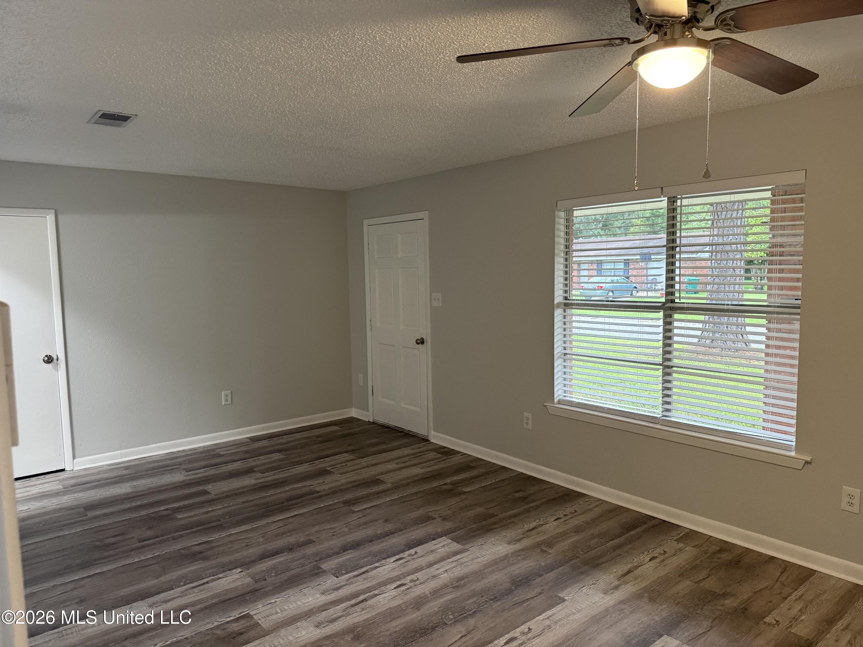 607 Temple Drive Property Photo 8