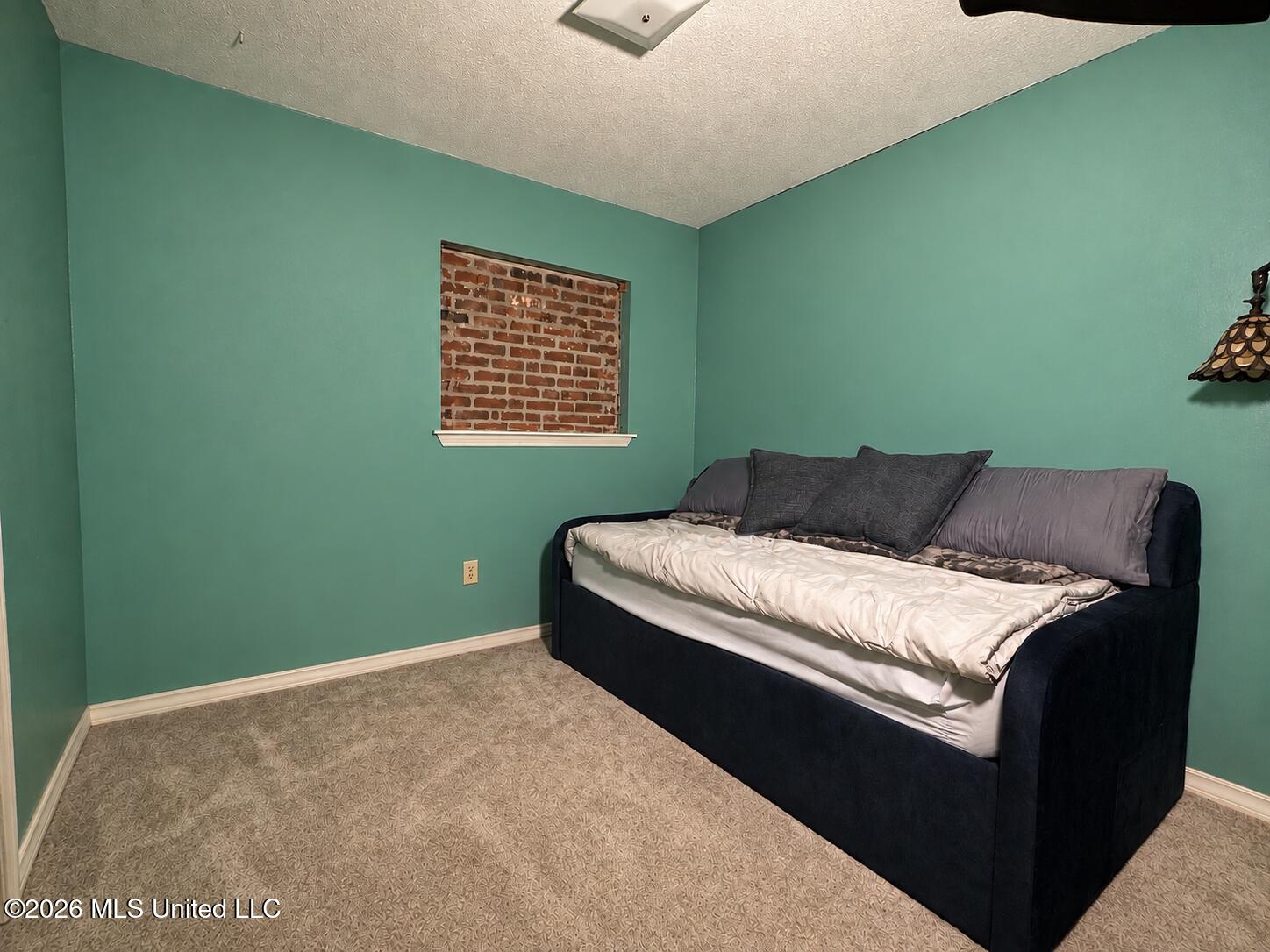1008 Leigh Street Property Photo 12