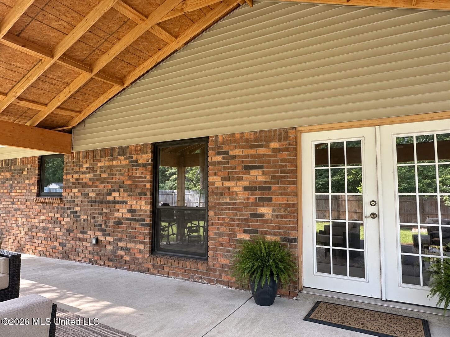 1008 Leigh Street Property Photo 13