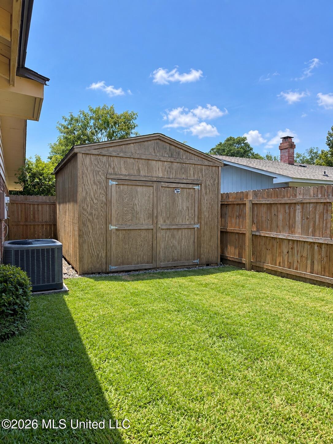 1008 Leigh Street Property Photo 15