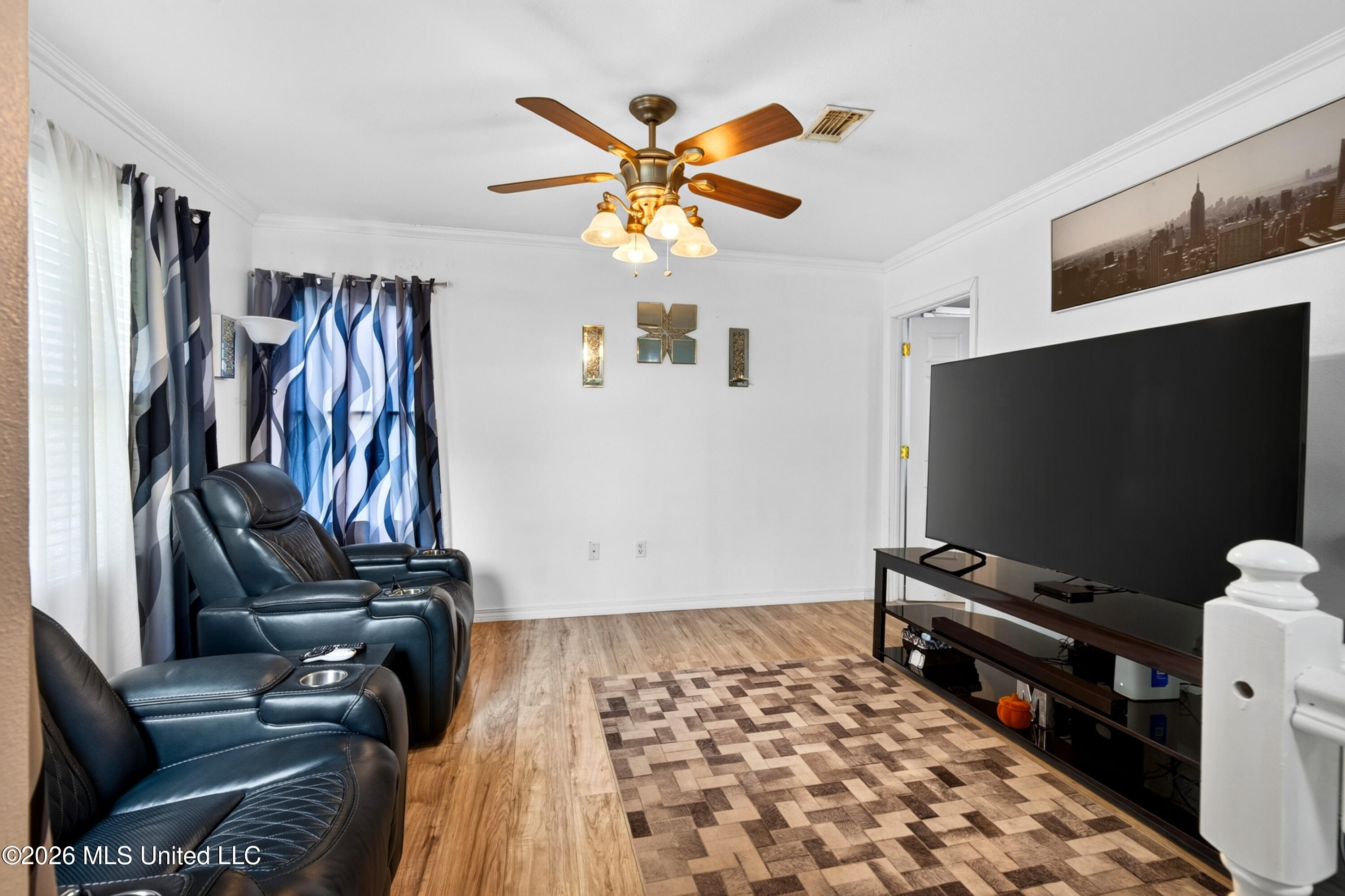 319 41st Street Property Photo 15