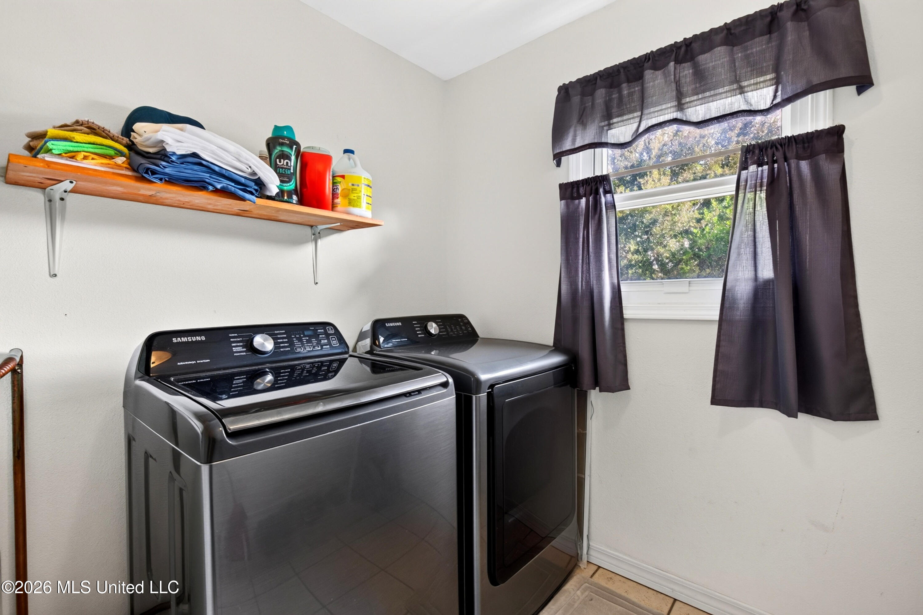 319 41st Street Property Photo 22