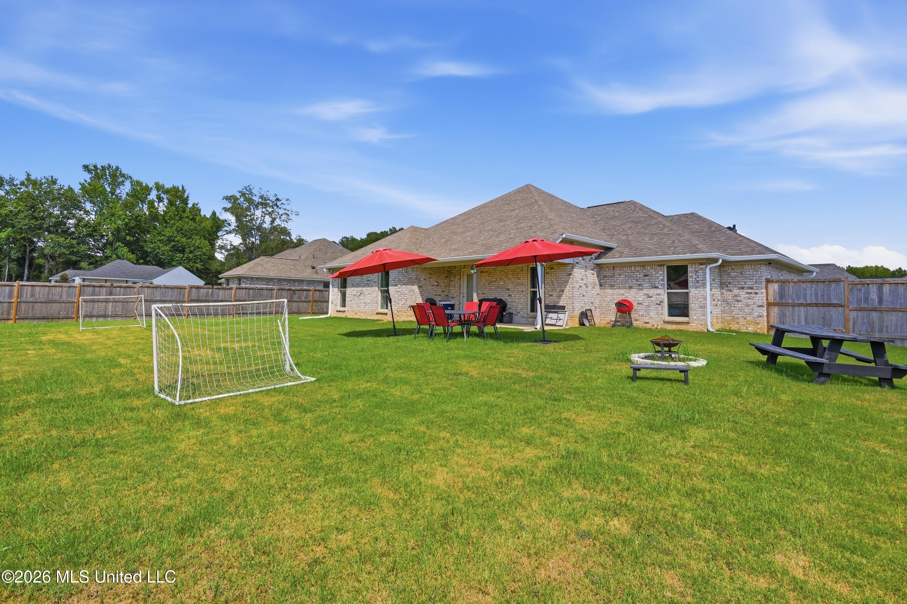226 Jasmine Cove Circle Property Photo 24