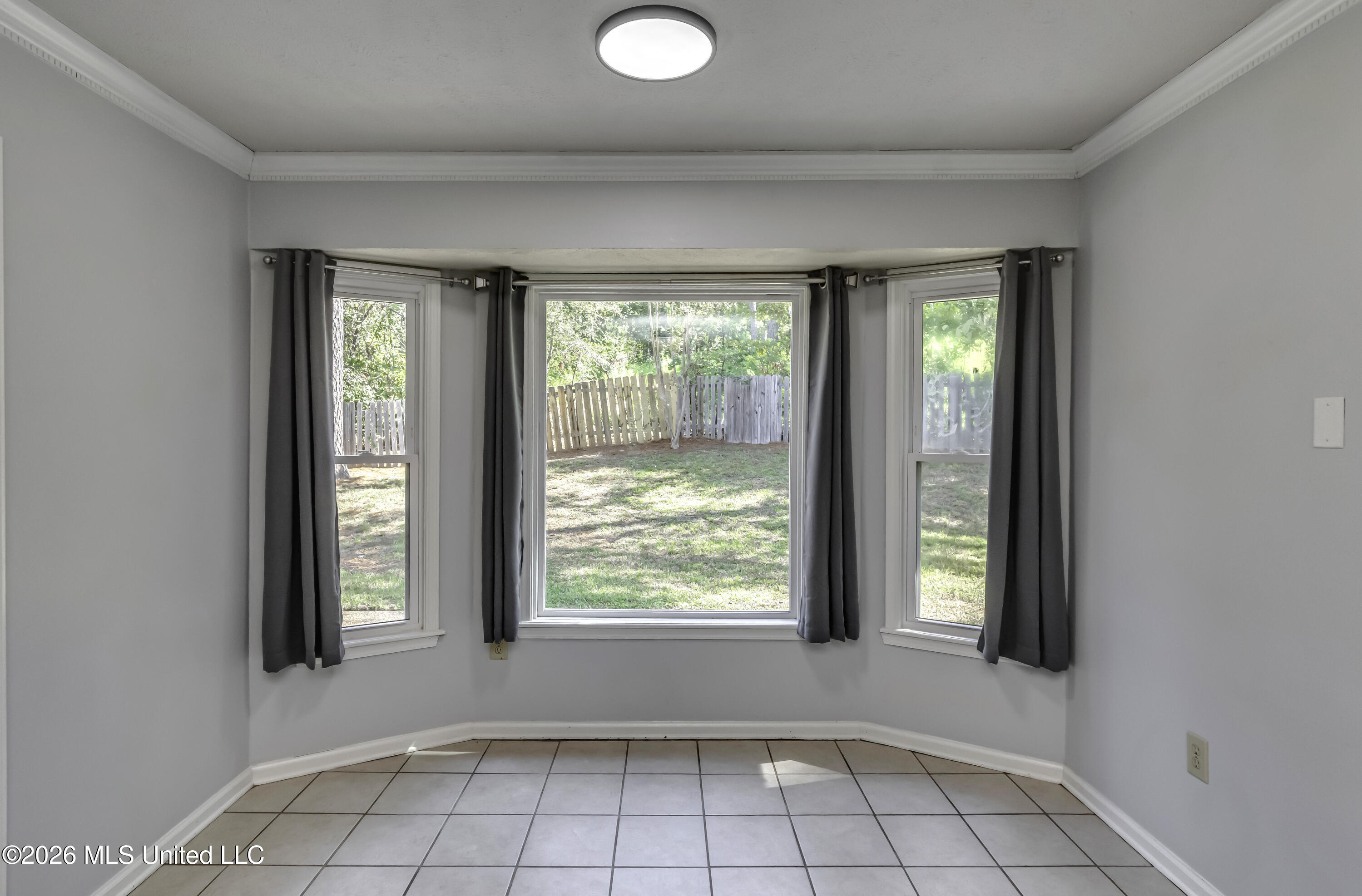 110 Carries Cove Property Photo 11