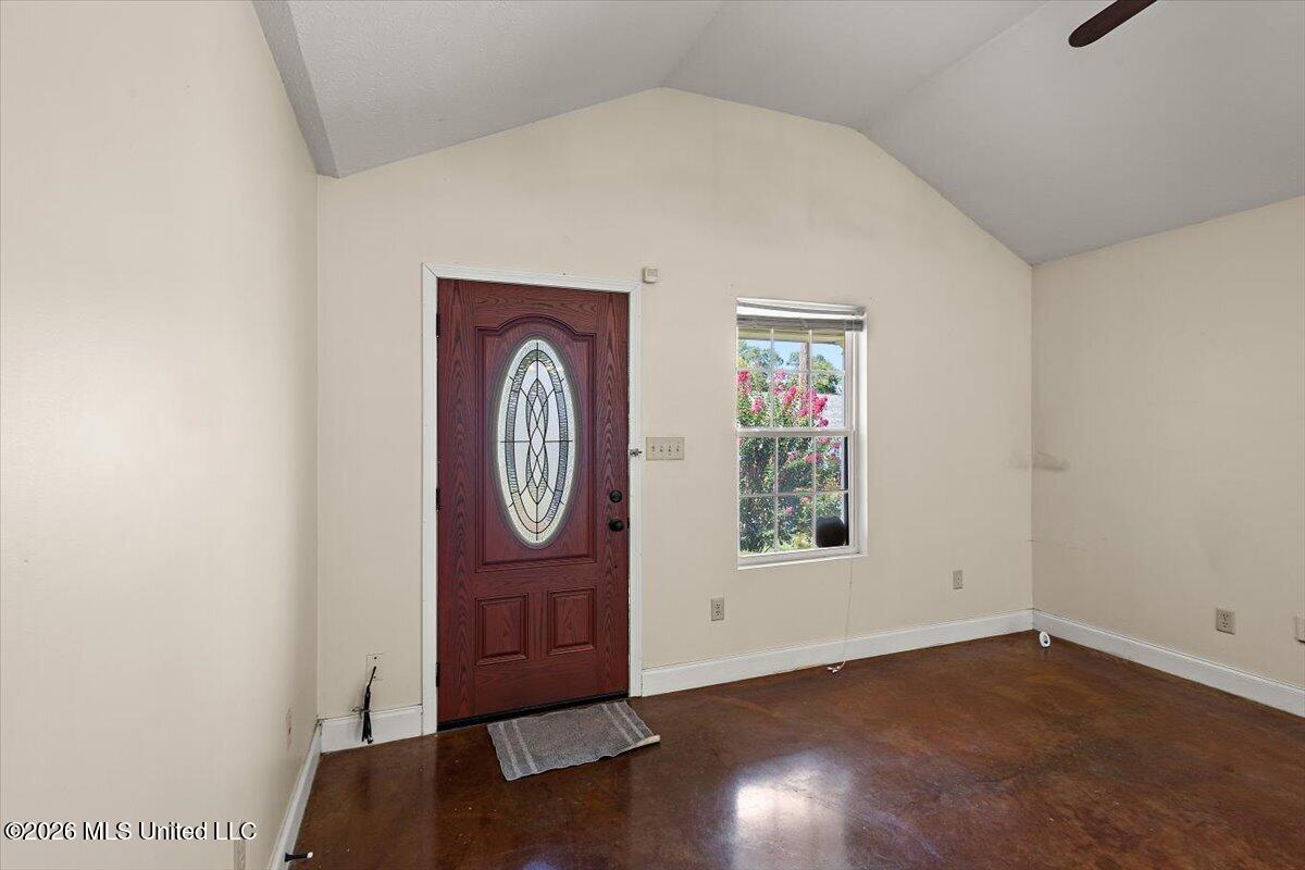 512 George Street Property Photo 5