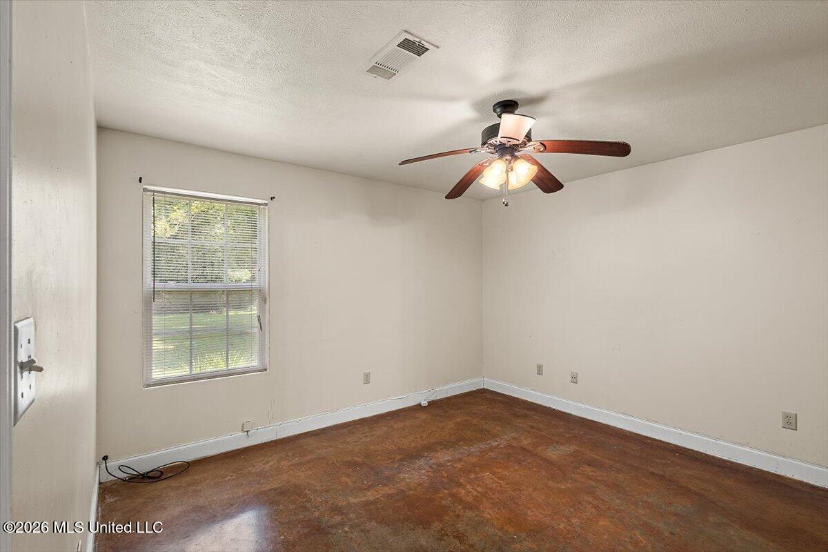 512 George Street Property Photo 10