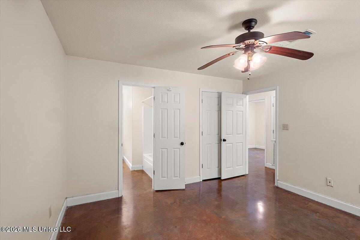 512 George Street Property Photo 11