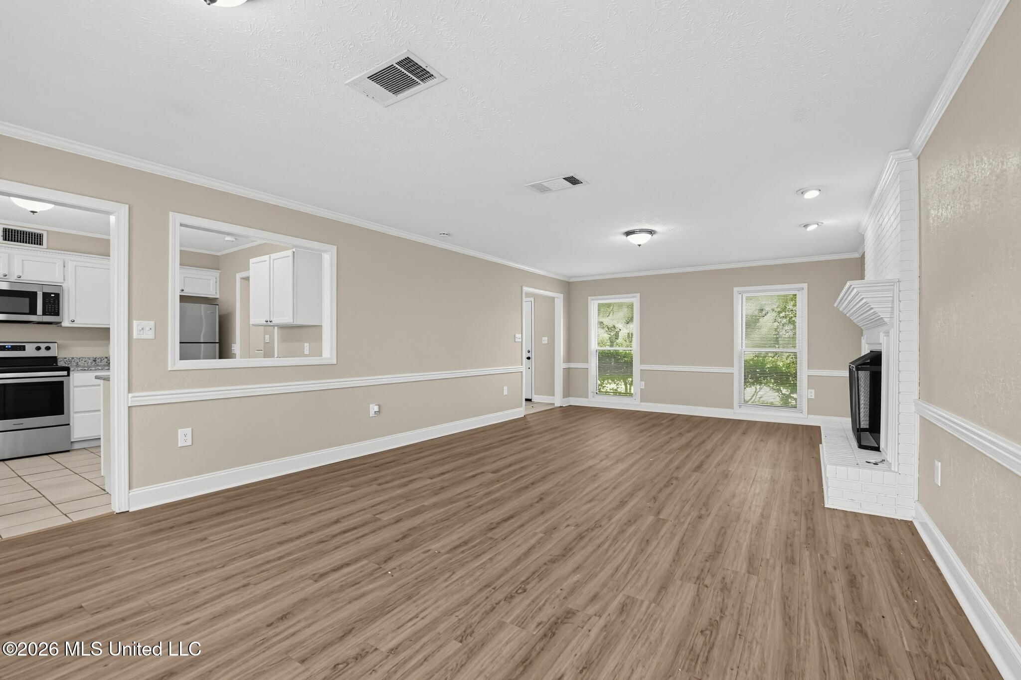 253 Heritage Drive Property Photo 4