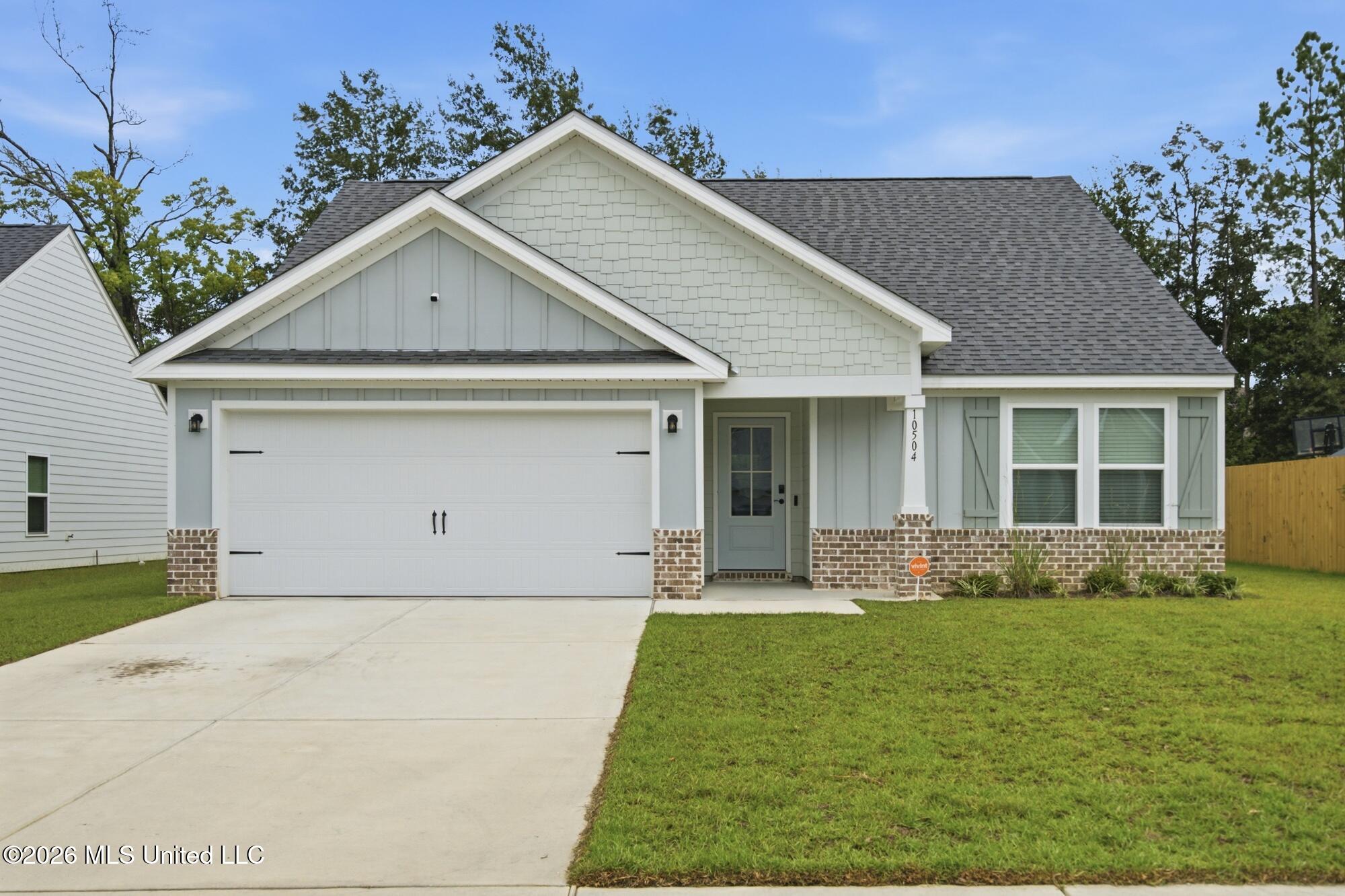 10504 Glade Cove Property Photo 1