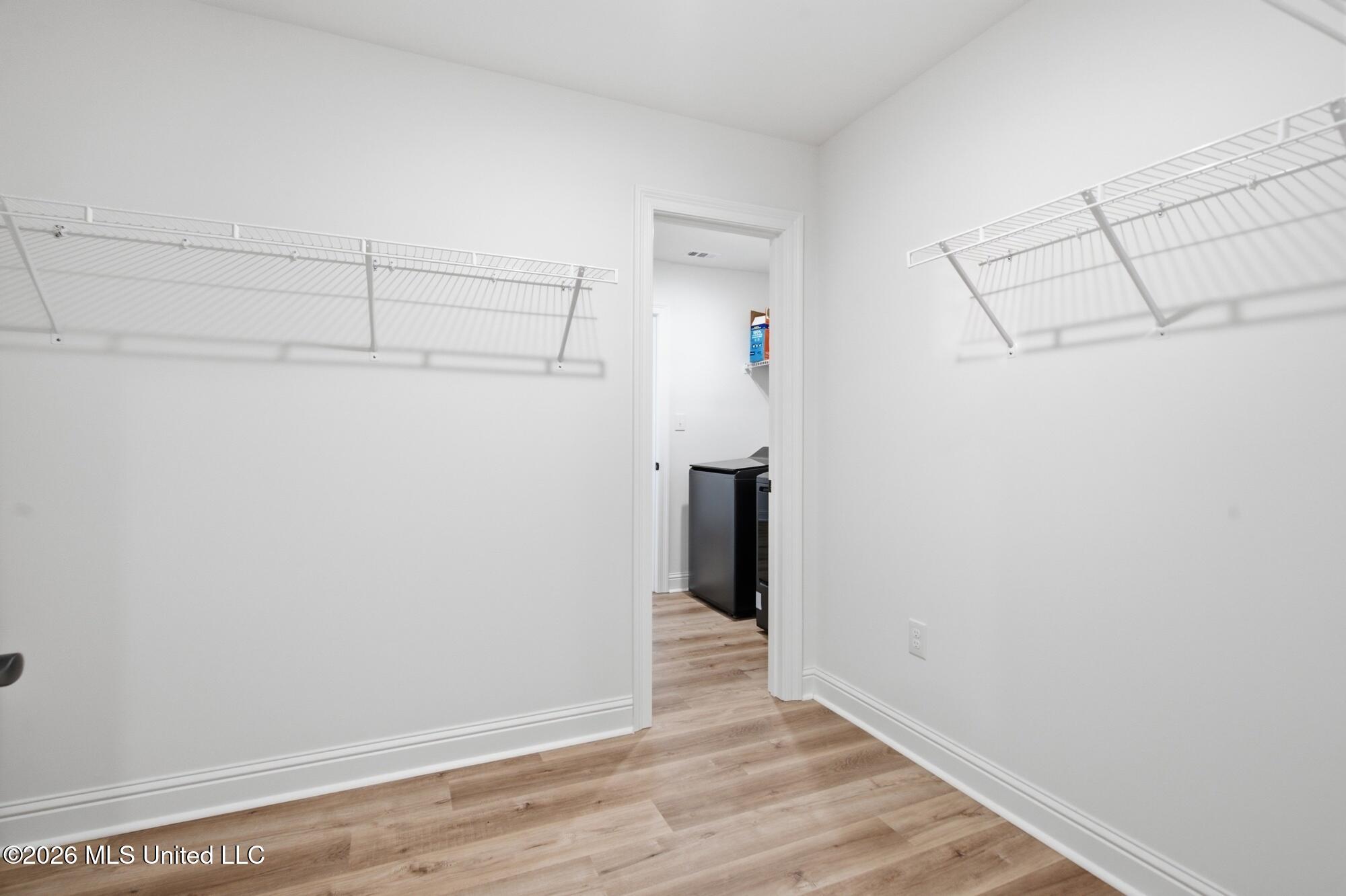 10504 Glade Cove Property Photo 19