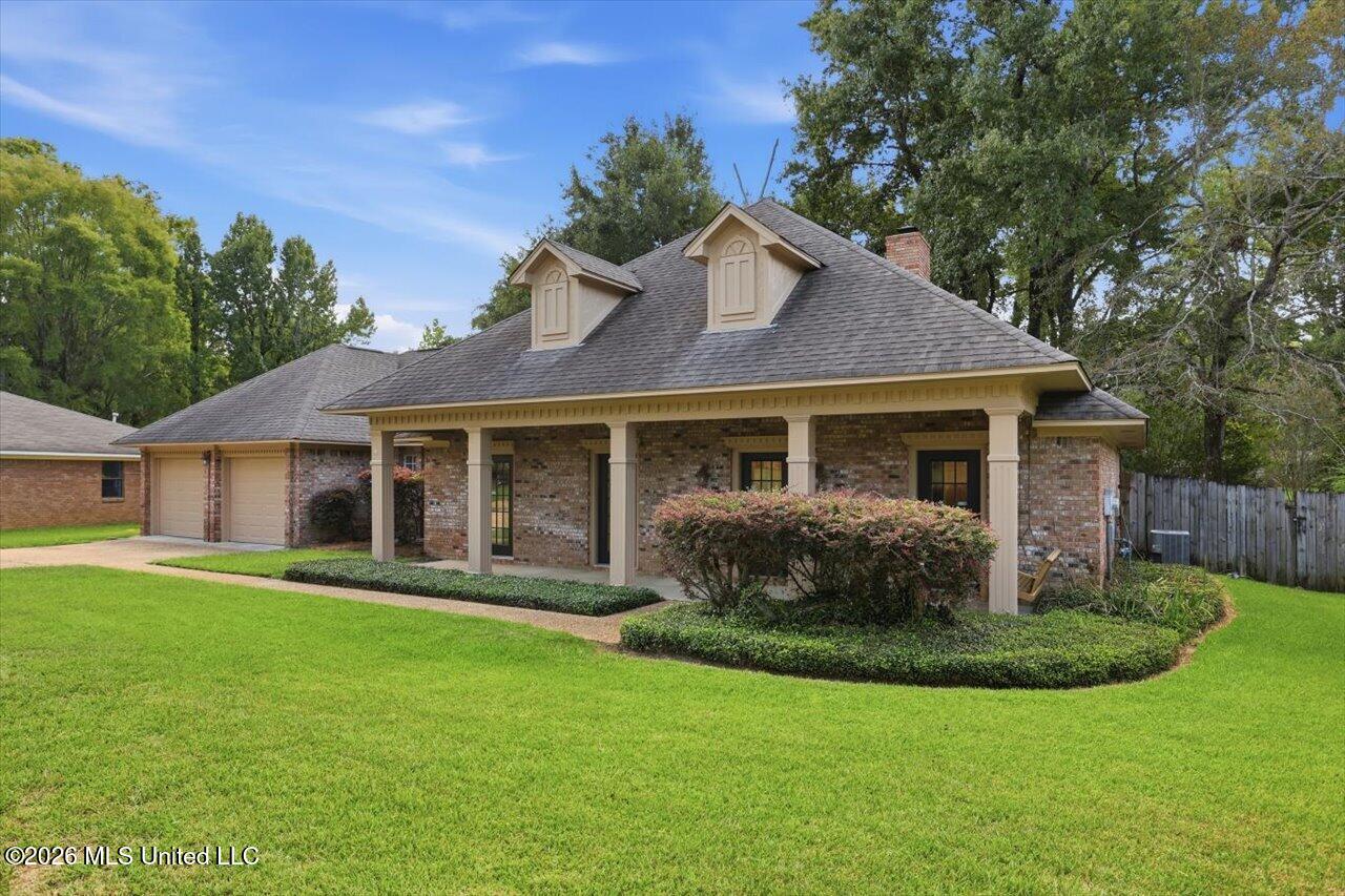 111 Fern Drive Property Photo 2