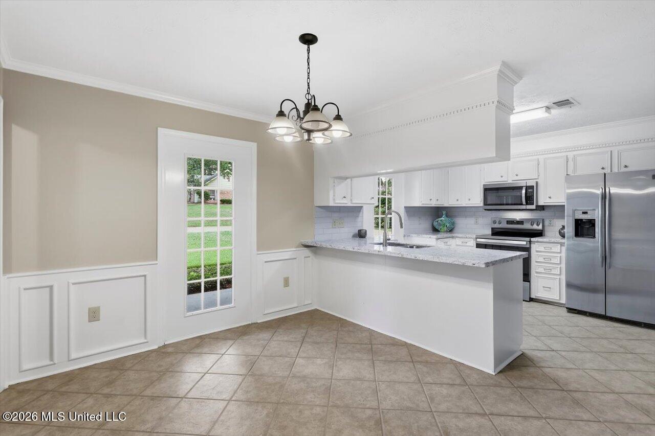 111 Fern Drive Property Photo 15