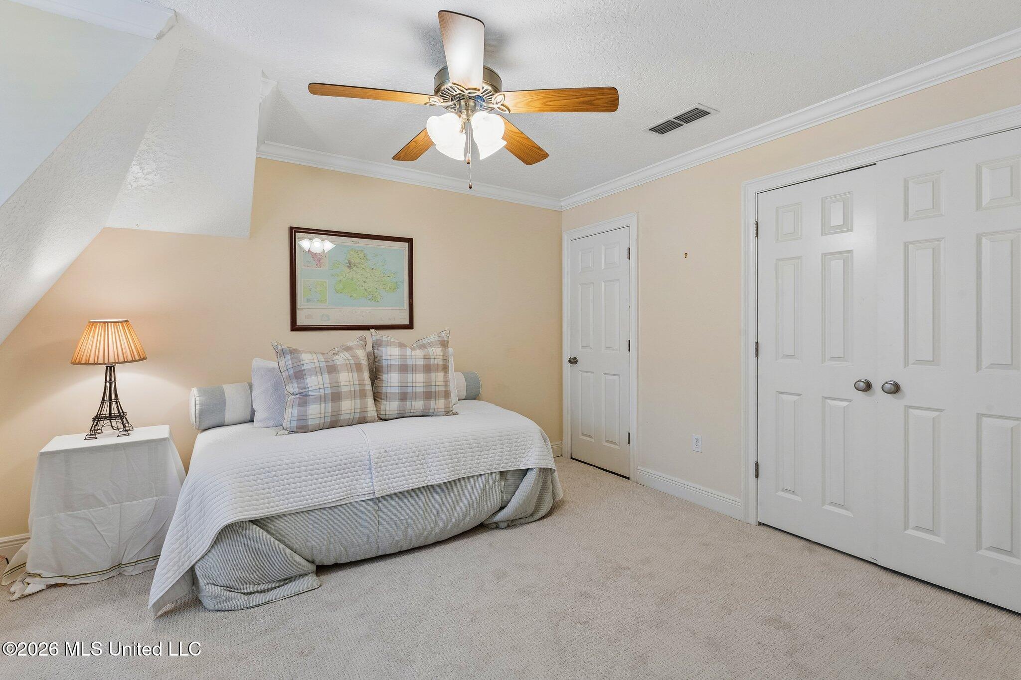 912 Bent Tree Circle Property Photo 17