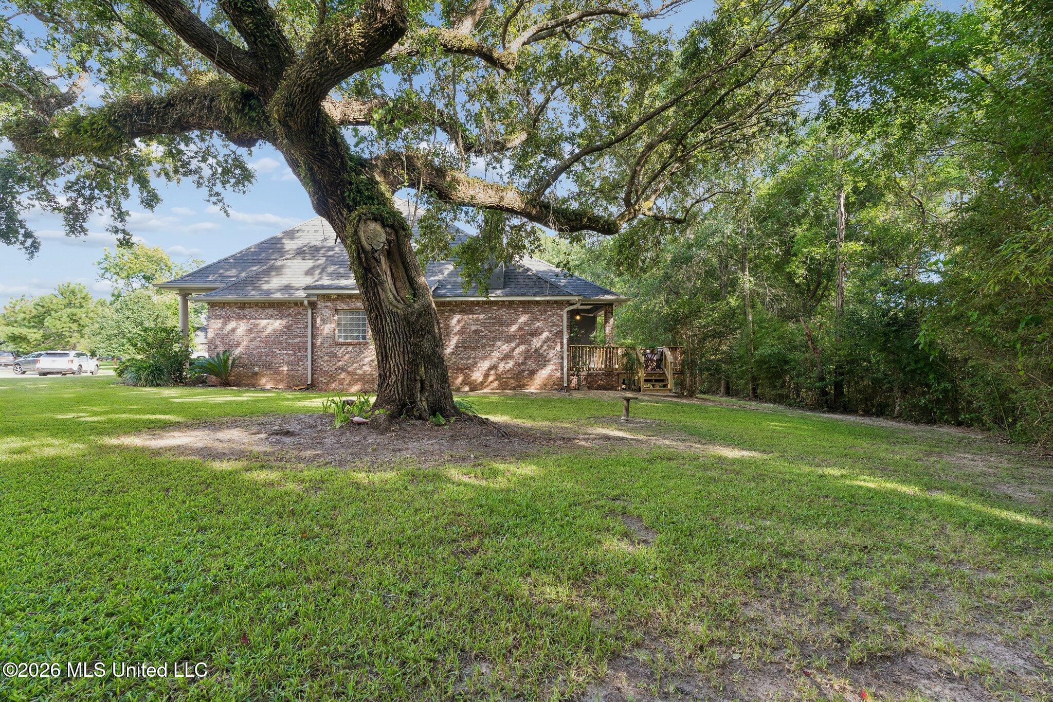 912 Bent Tree Circle Property Photo 22