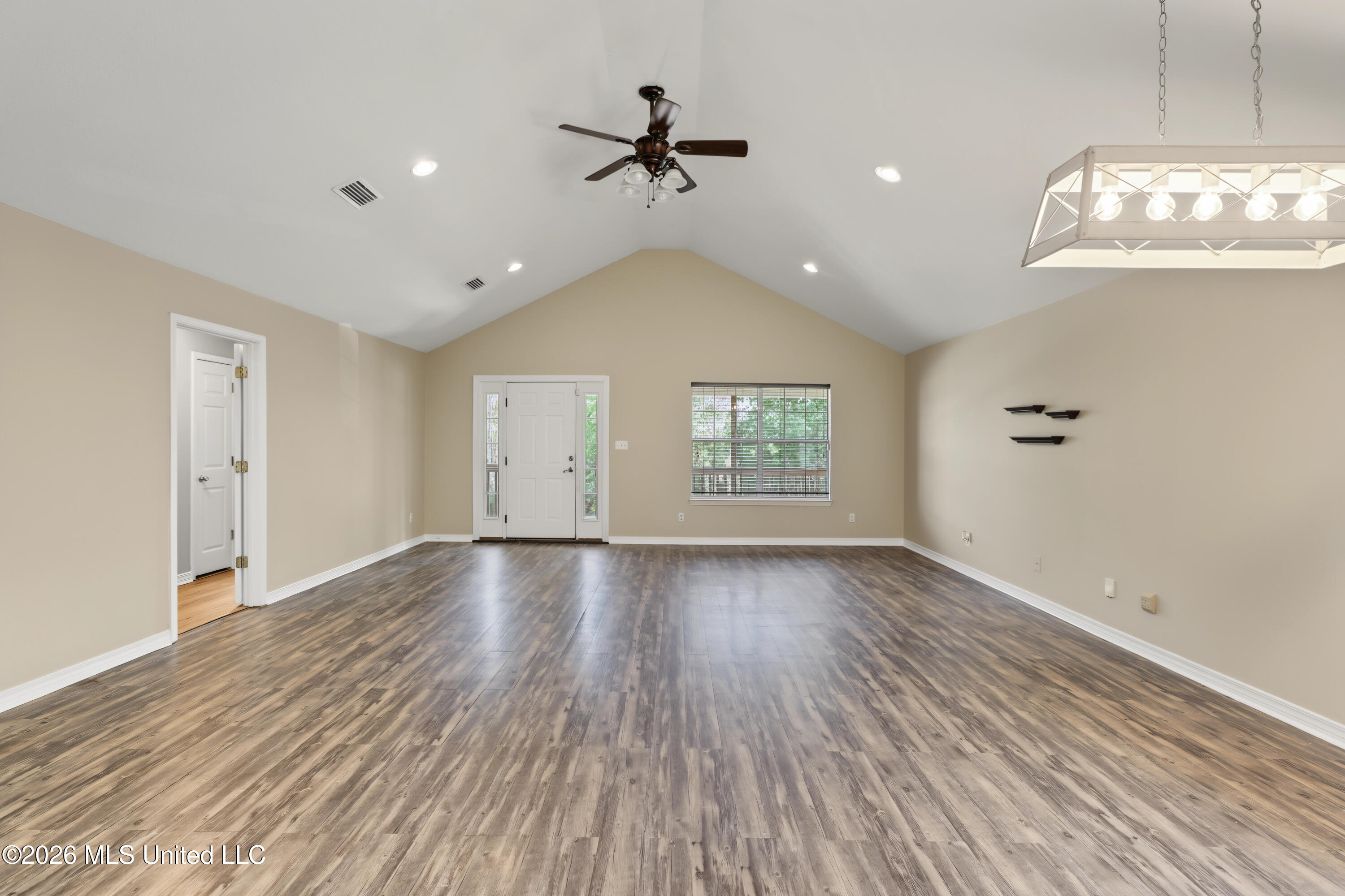 131 Northwood Drive Property Photo 2