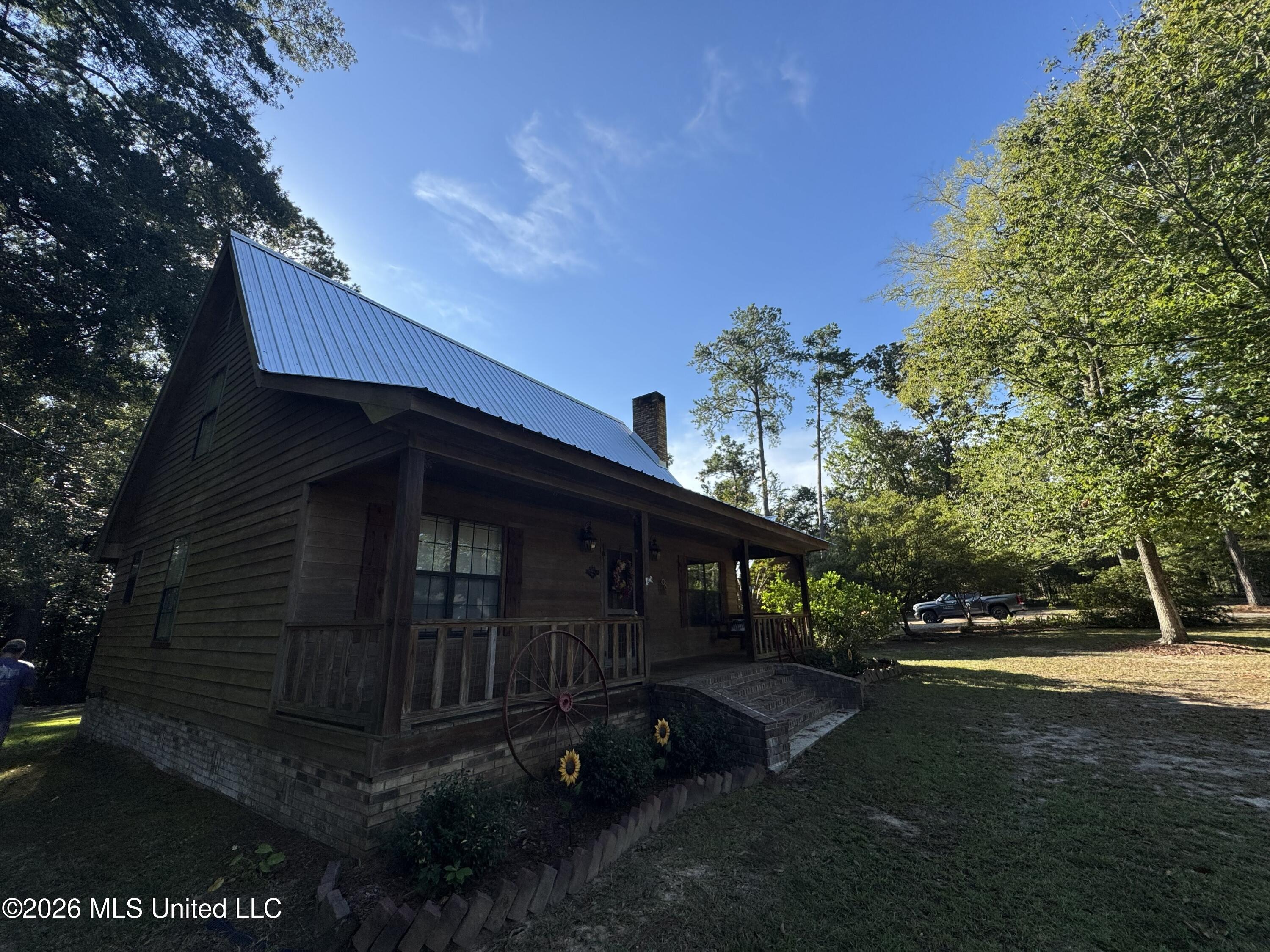 1100 Rolling Wood Drive Property Photo 47